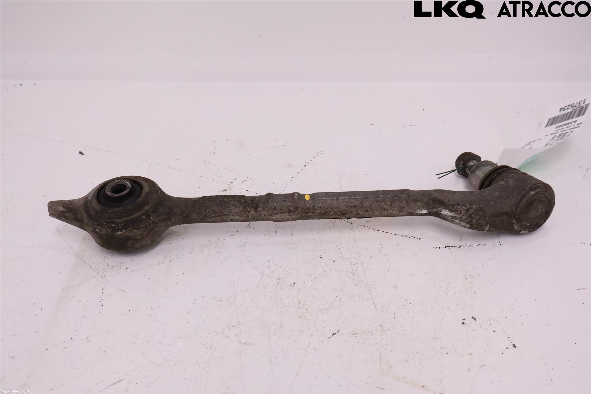 BMW 5 E39 95-04 Bärarm Fram Undre Vä