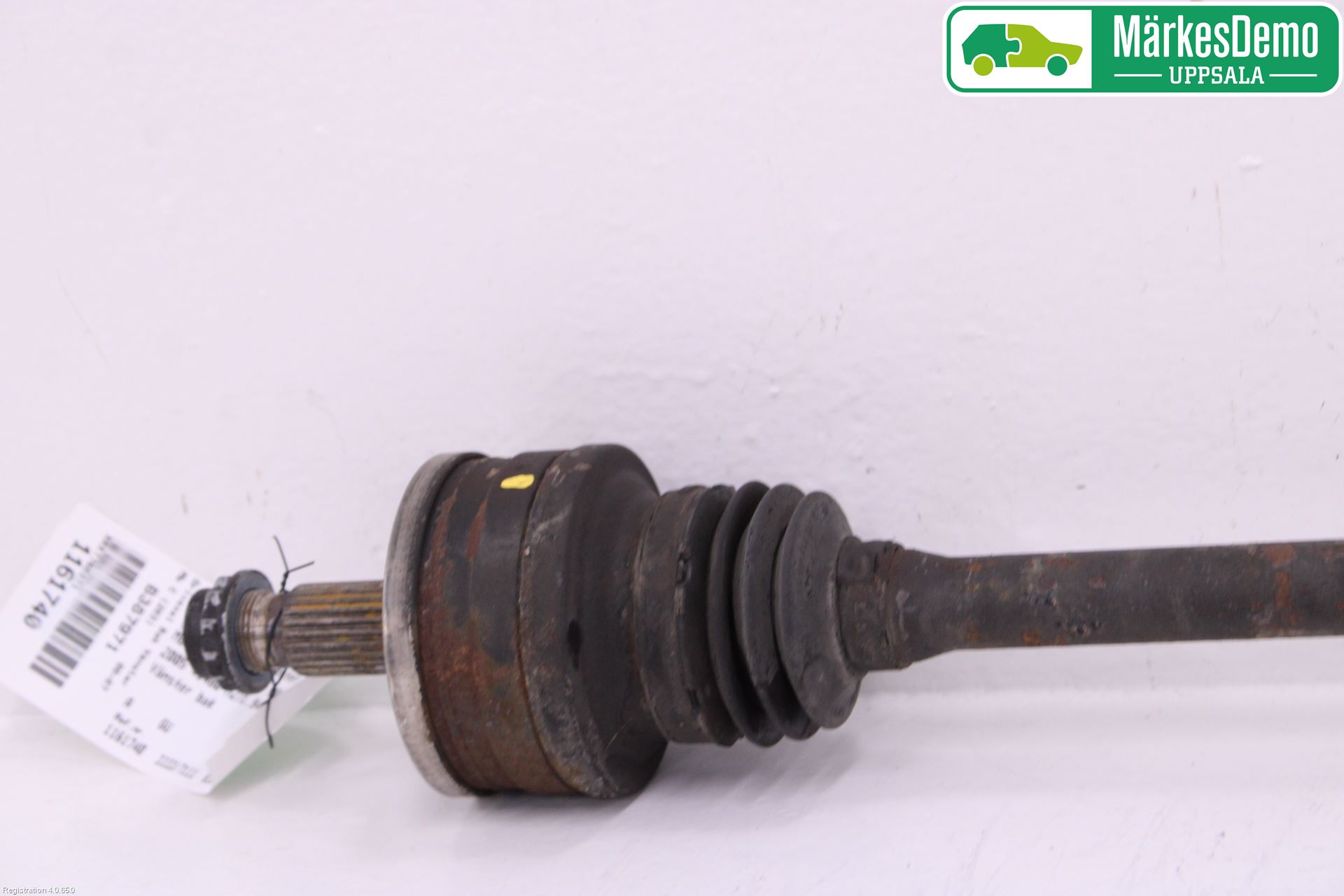 Mercedes-Benz MB C (203) 00-07 Drivaxel Bak Vänster