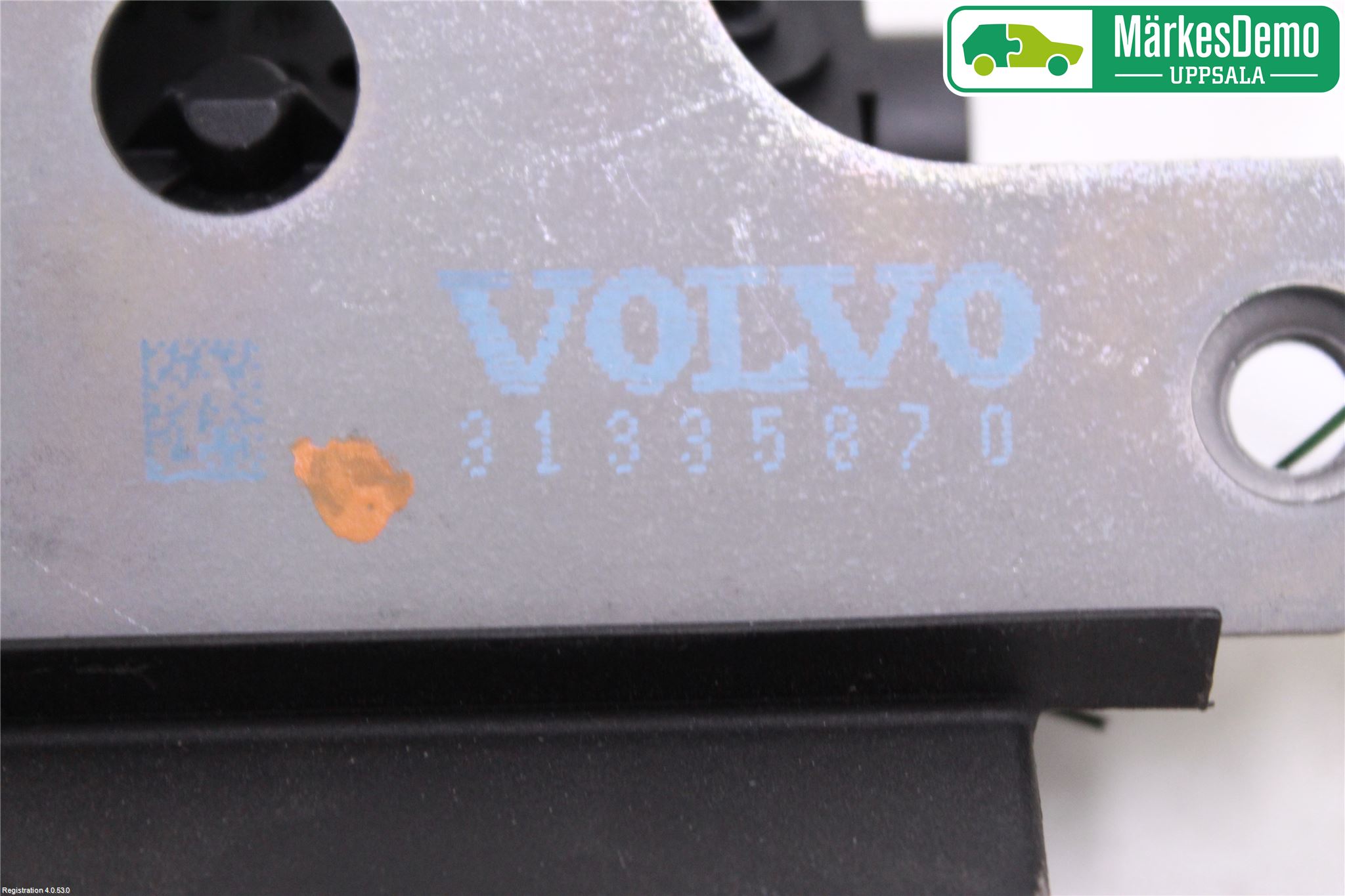 Volvo V40 12-19 Låskista Baklucka