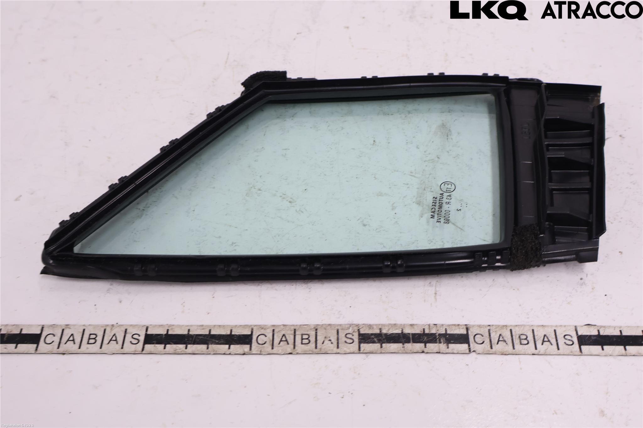 Toyota COROLLA 19- Dörruta Fram Lilla Vä