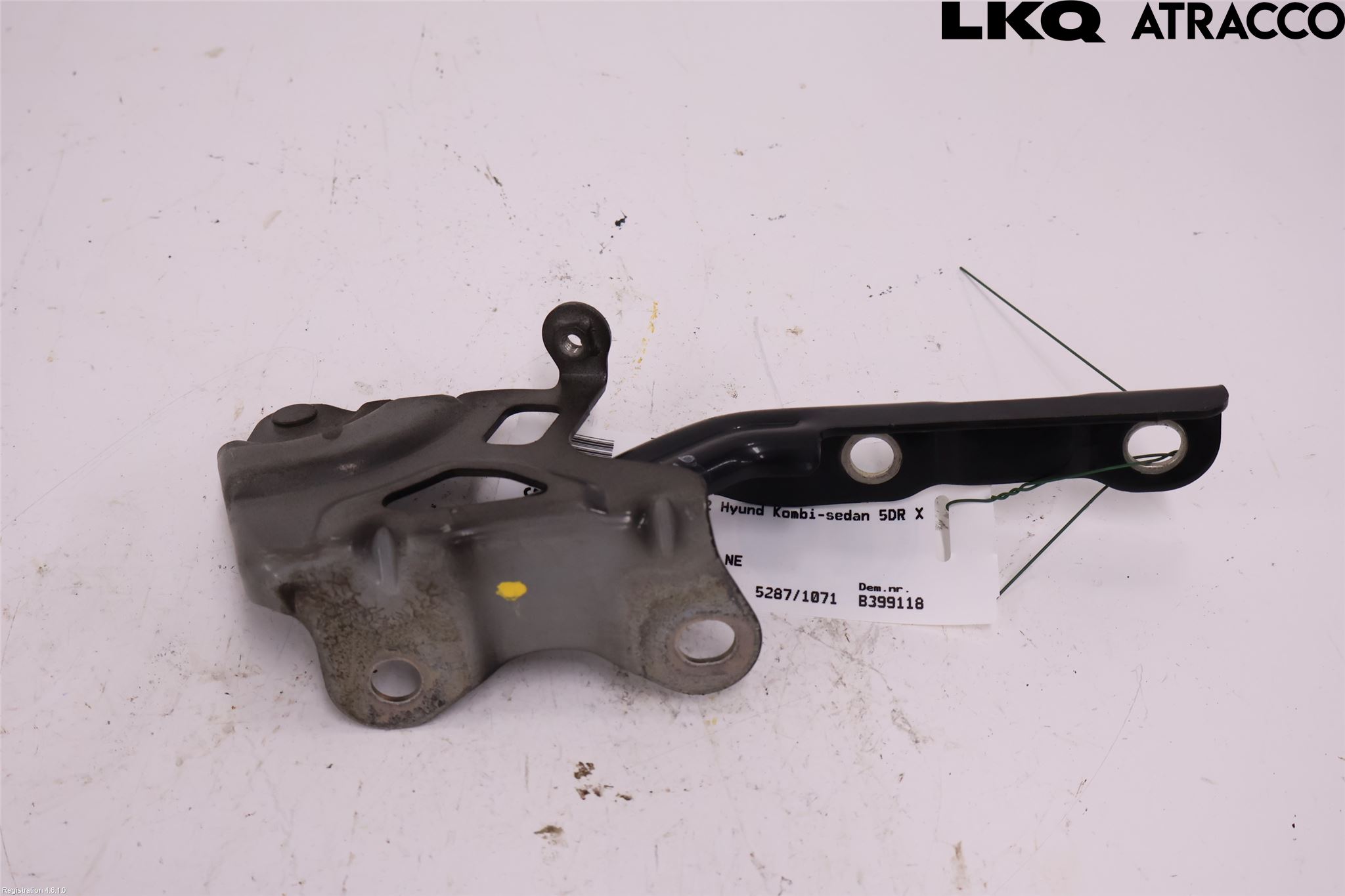 Hyundai i20 BC 21- Huvgångjärn