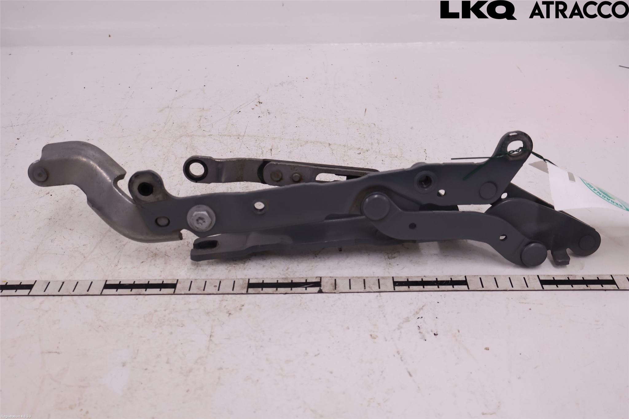 BMW 5 F10/F11/F18 09-17 Huvgångjärn