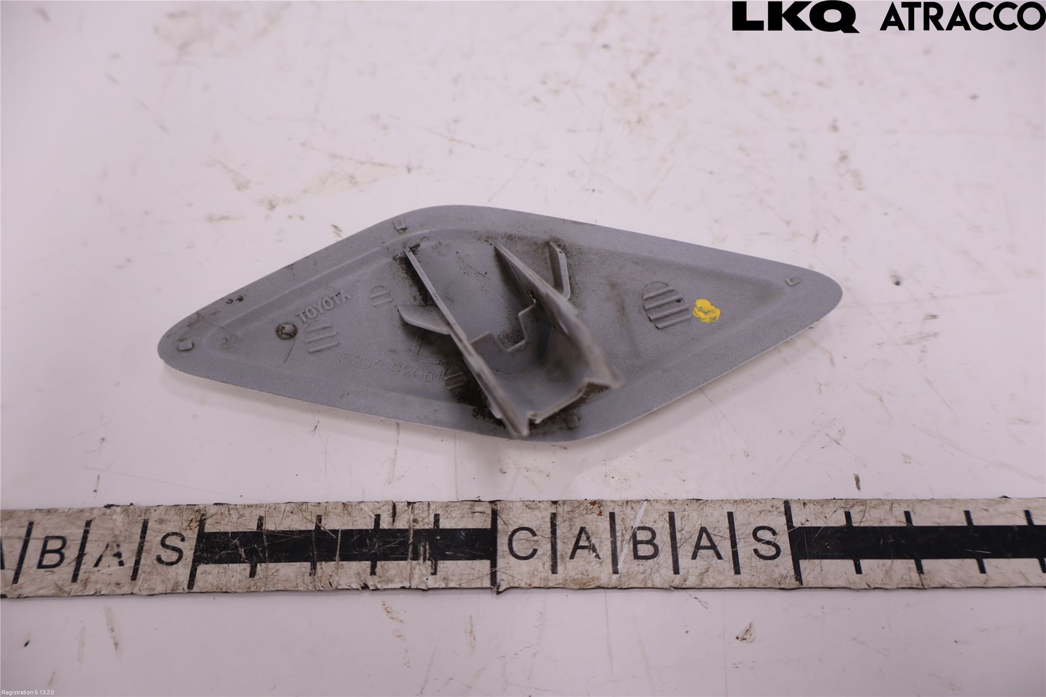 Toyota AURIS 13-19 Spolarmunstycke Strålkastare
