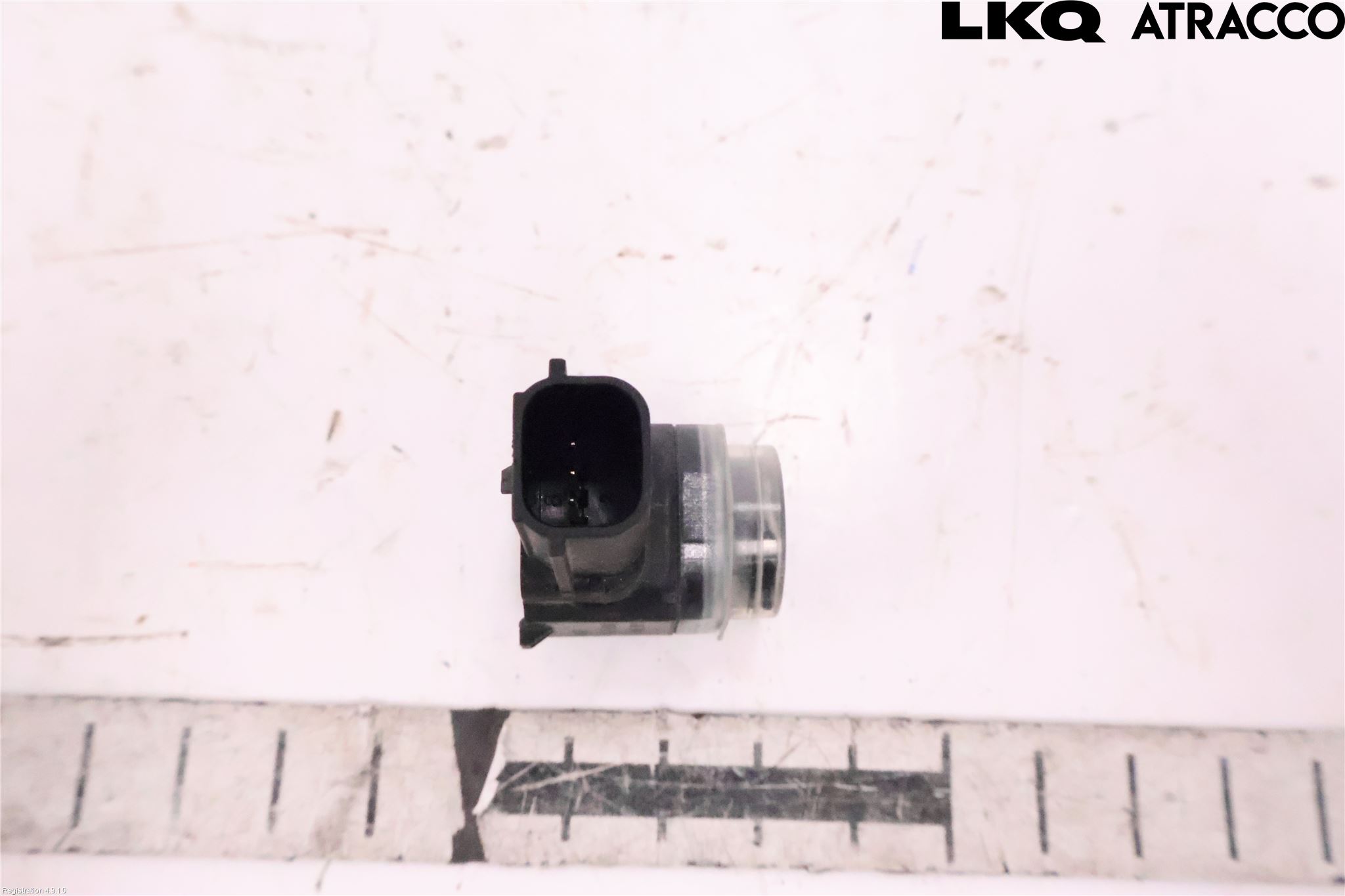 Ford KUGA 17-19 Parkeringshjälp Frontsensor