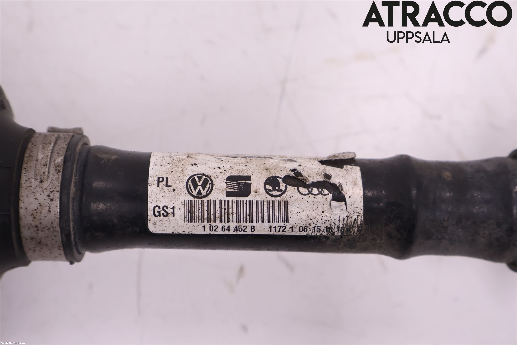 Volkswagen VW AMAROK 2H 10-22 Drivaxel Fram Höger