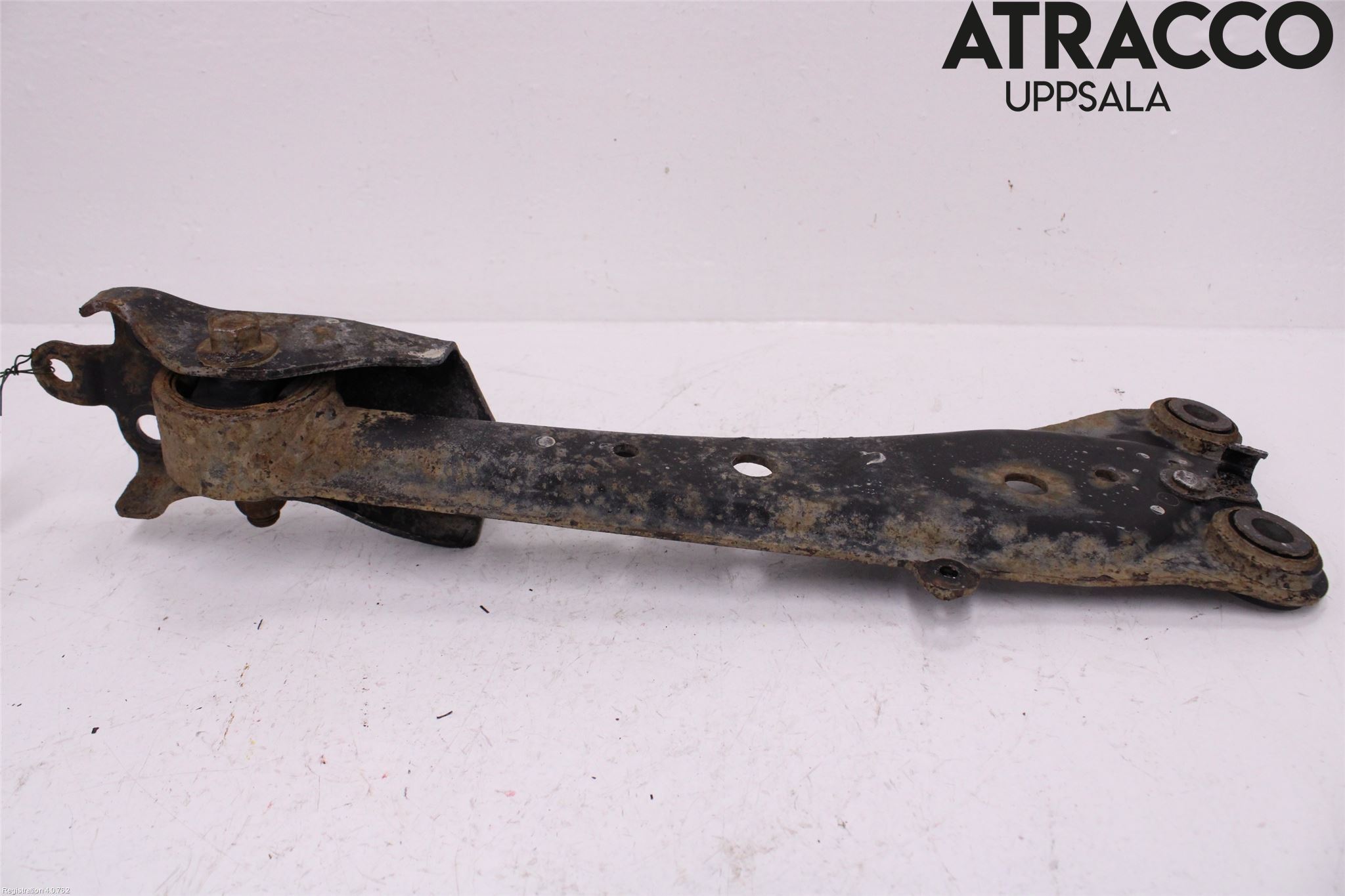 Toyota RAV4 13-18 Bärarm Bak Vänster