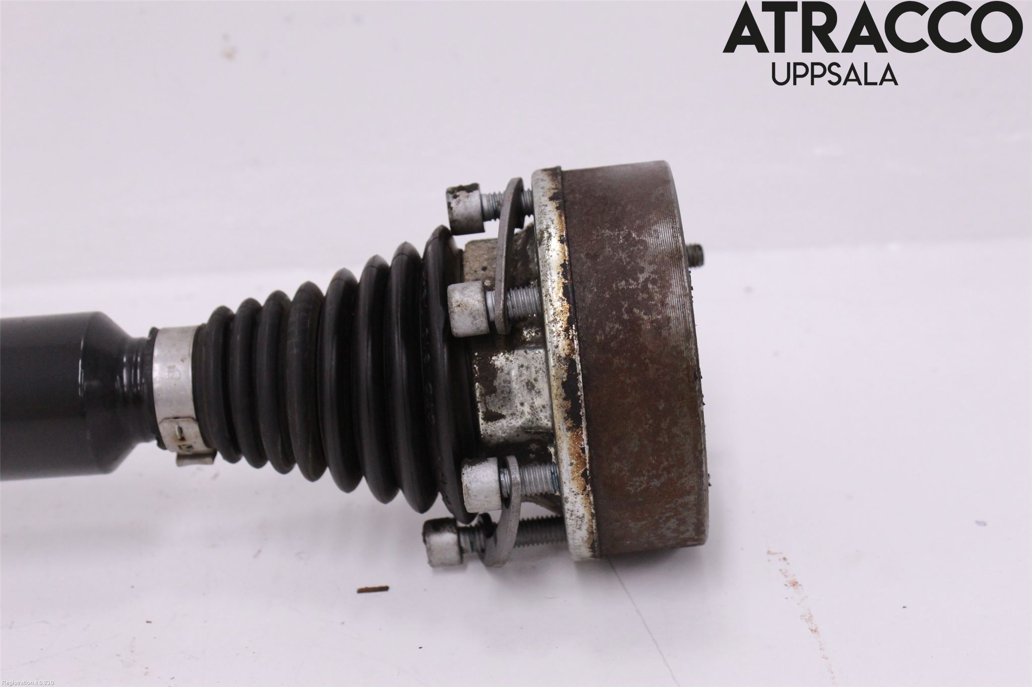 Skoda OCTAVIA (1Z) 05-13 Drivaxel Fram Höger