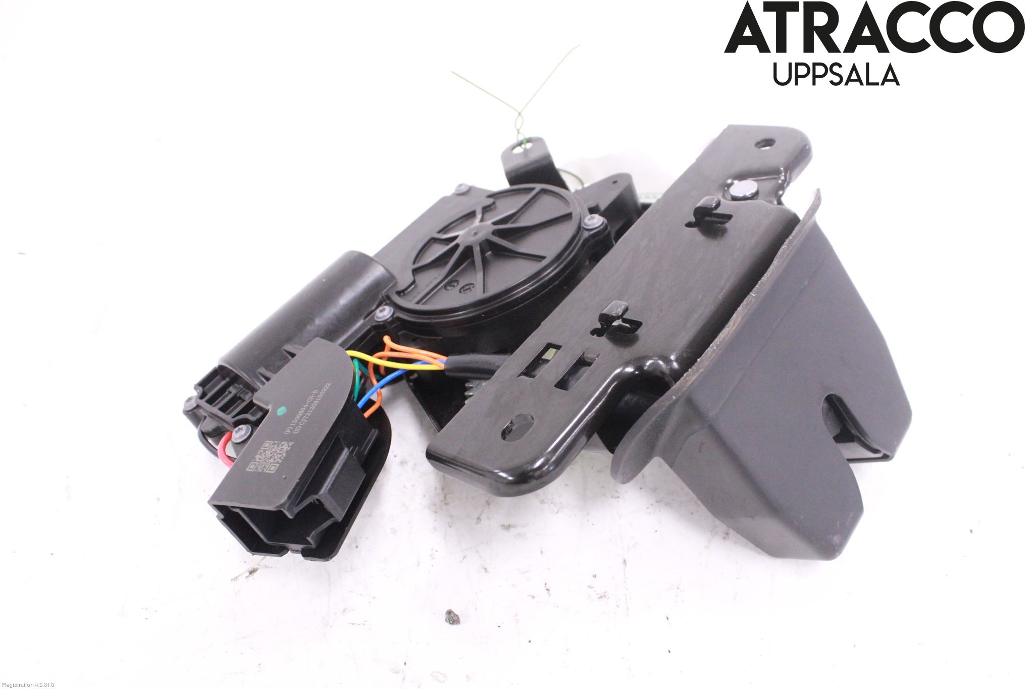 Tesla MODEL 3 17- Låskista Baklucka