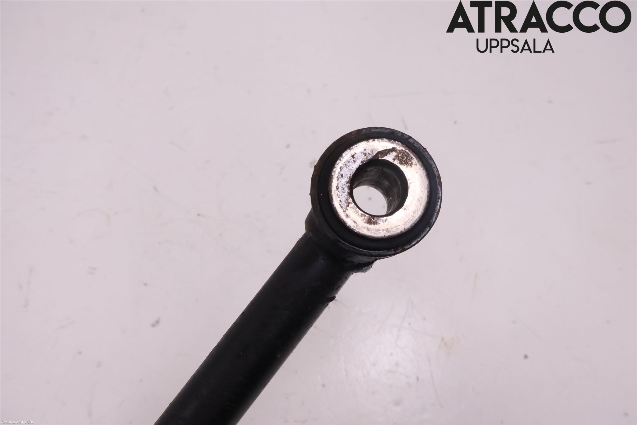 Dacia DUSTER 18-24 Bärarm Bak Höger