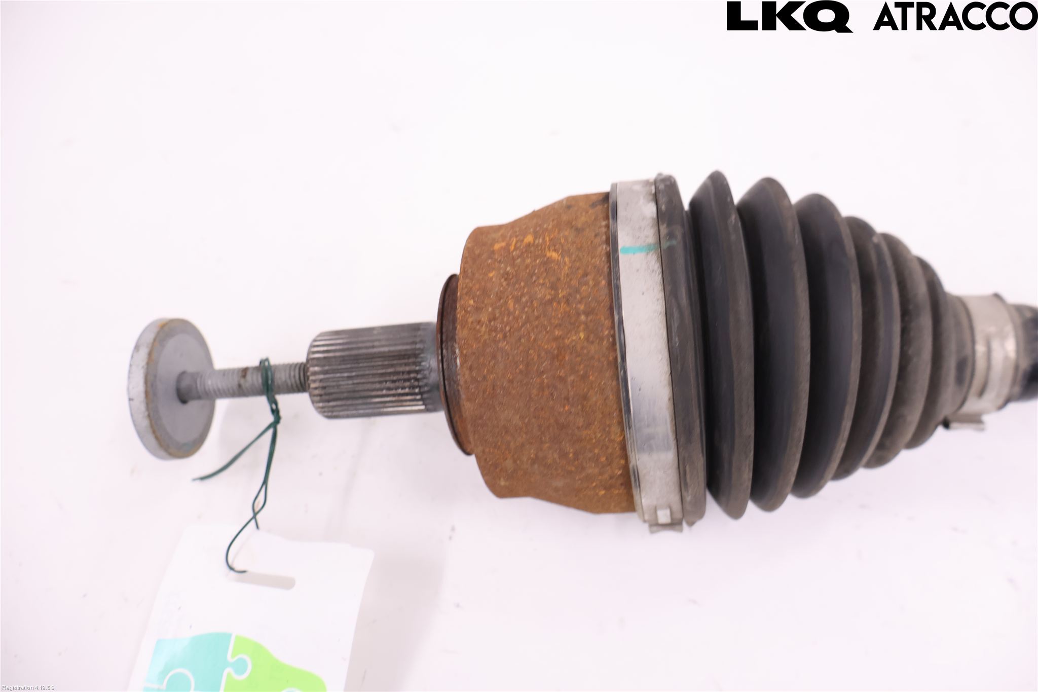 Volvo XC40/RECHARGE 18- Drivaxel Fram Vänster