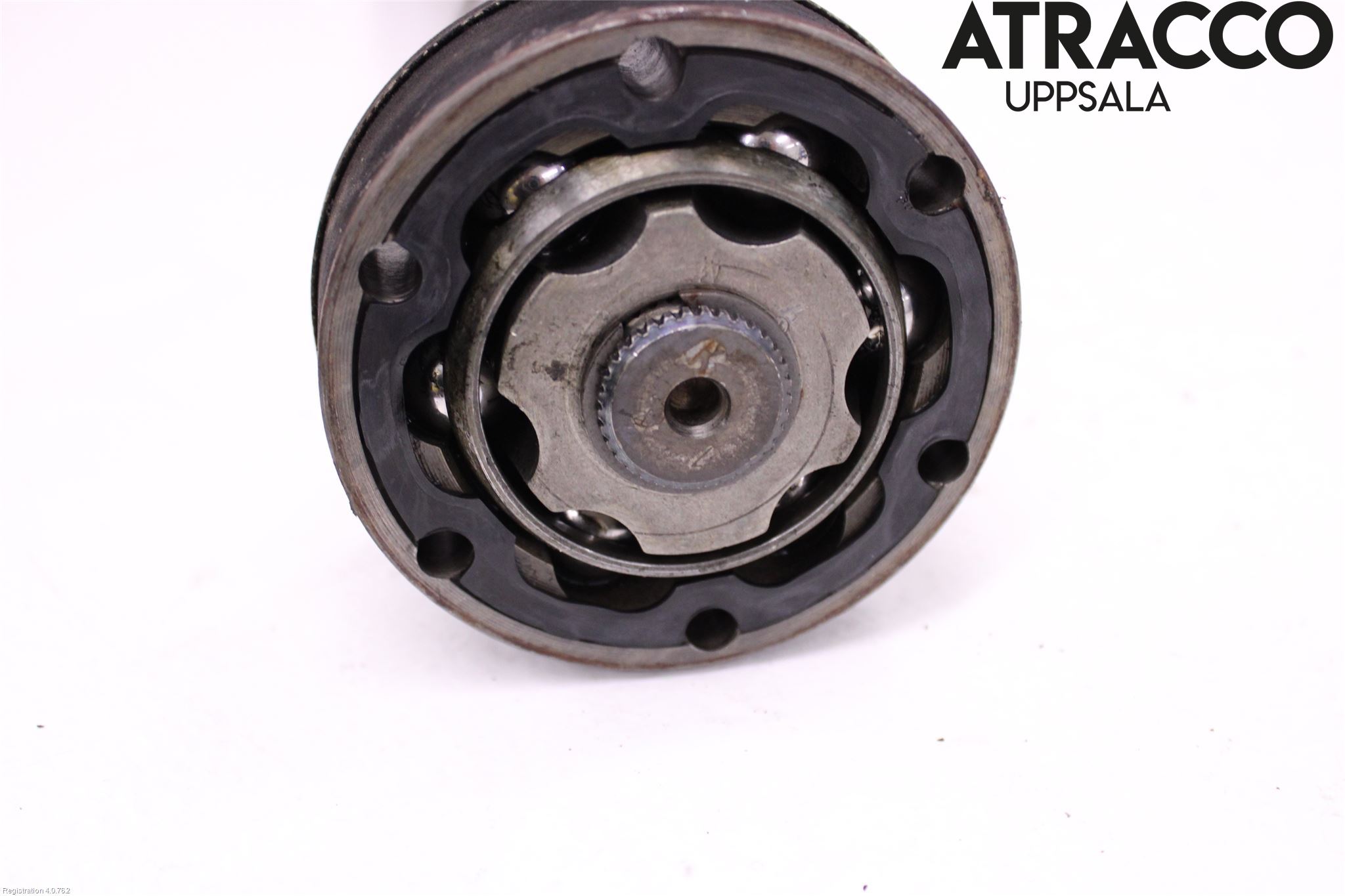 Volkswagen VW GOLF VI 09-13 Drivaxel Fram Höger