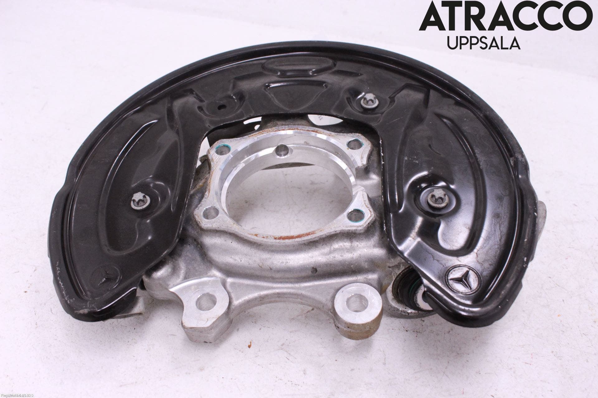 Mercedes-Benz MB C-KLASS (W205) 14-21 Hjullagerhus-Spindel Hö B