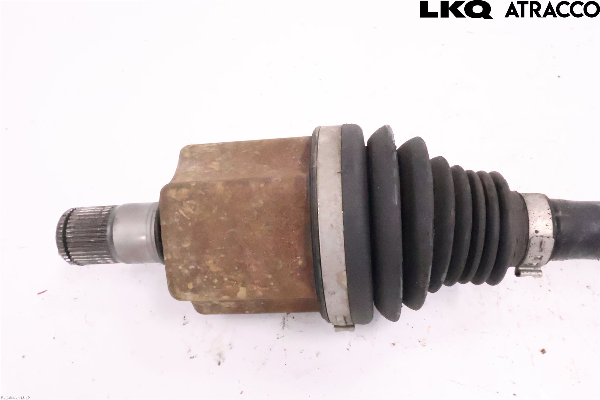 Volkswagen VW PASSAT 15-19 Drivaxel Fram Vänster