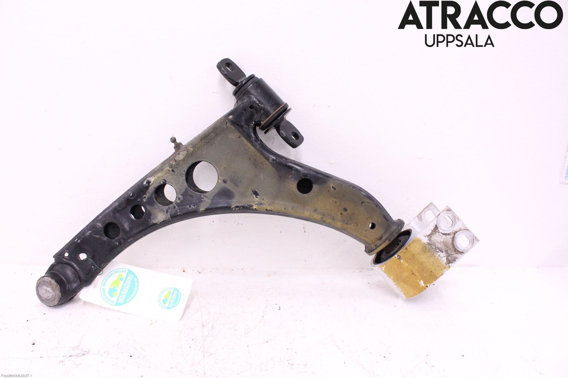 Opel INSIGNIA 17- Bärarm Fram Undre Hö