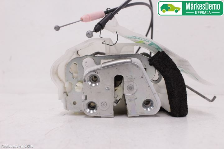 Subaru FORESTER SH  08-13 Låskista-Dörrlås