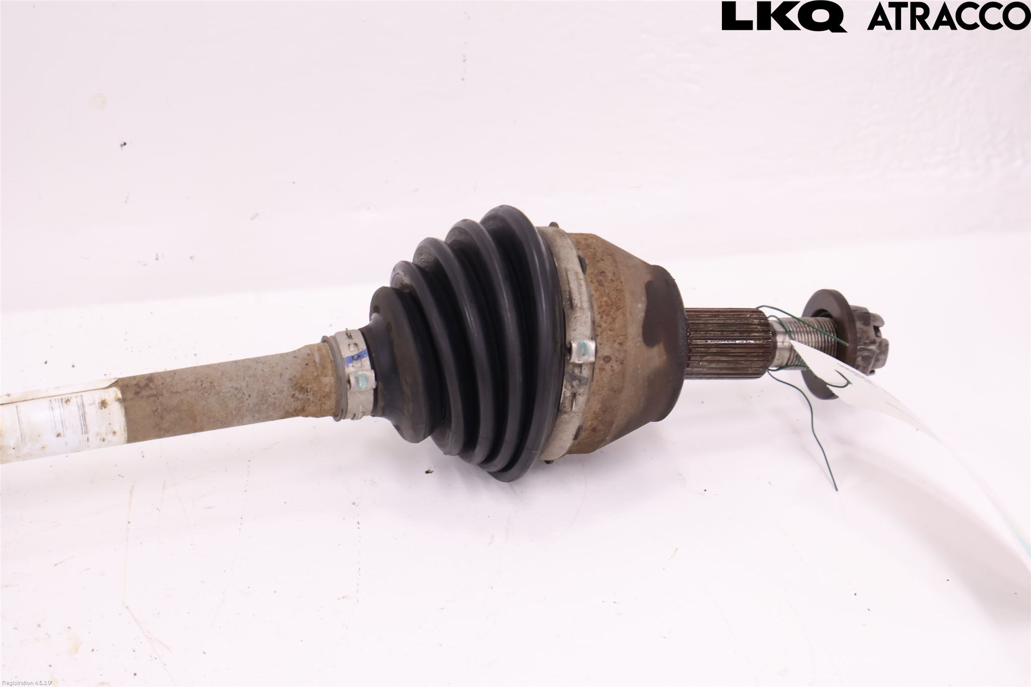Ford FOCUS 15-18 Drivaxel Fram Höger