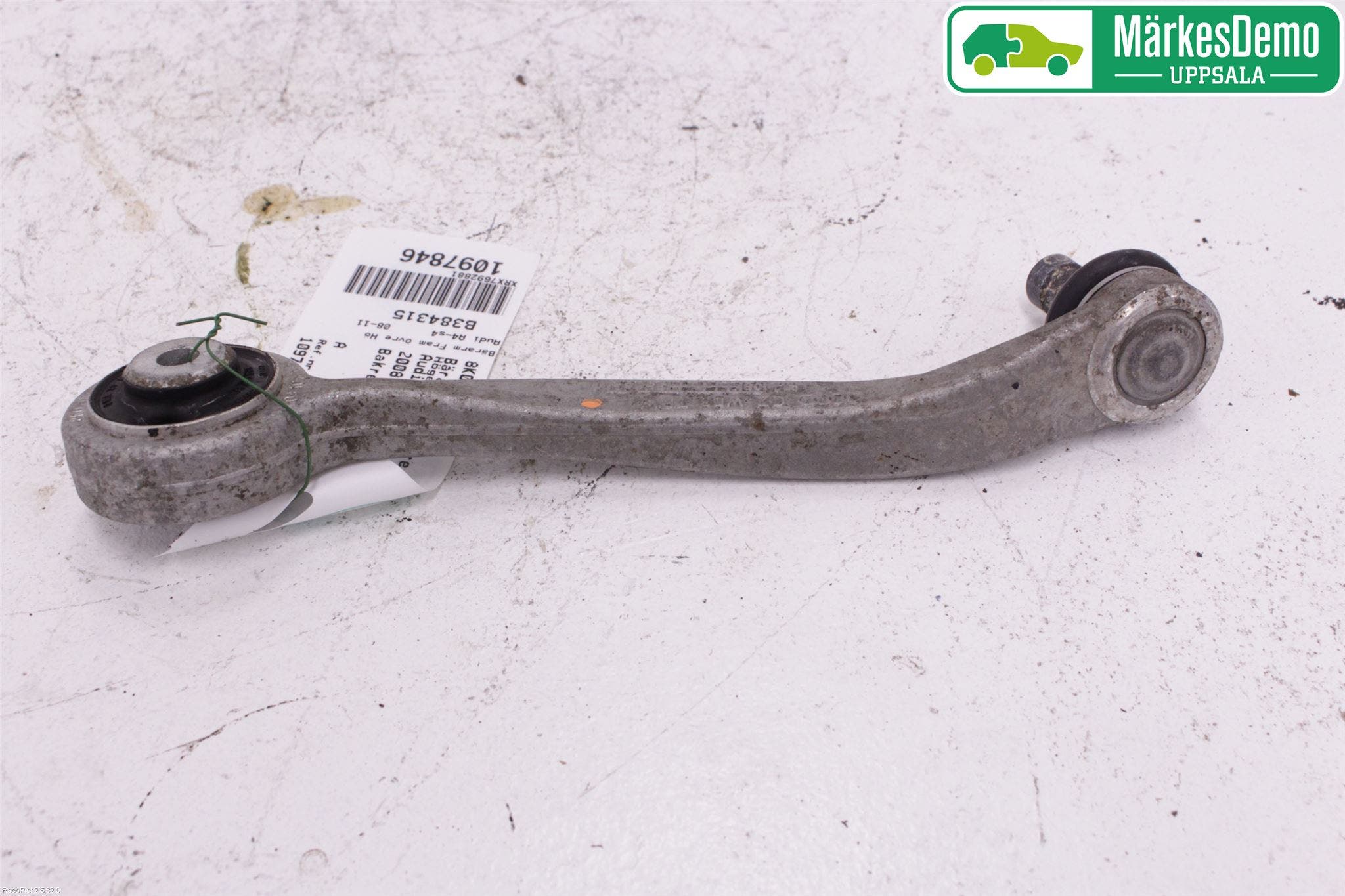 Audi A4/S4 08-11 Bärarm Fram Övre Hö