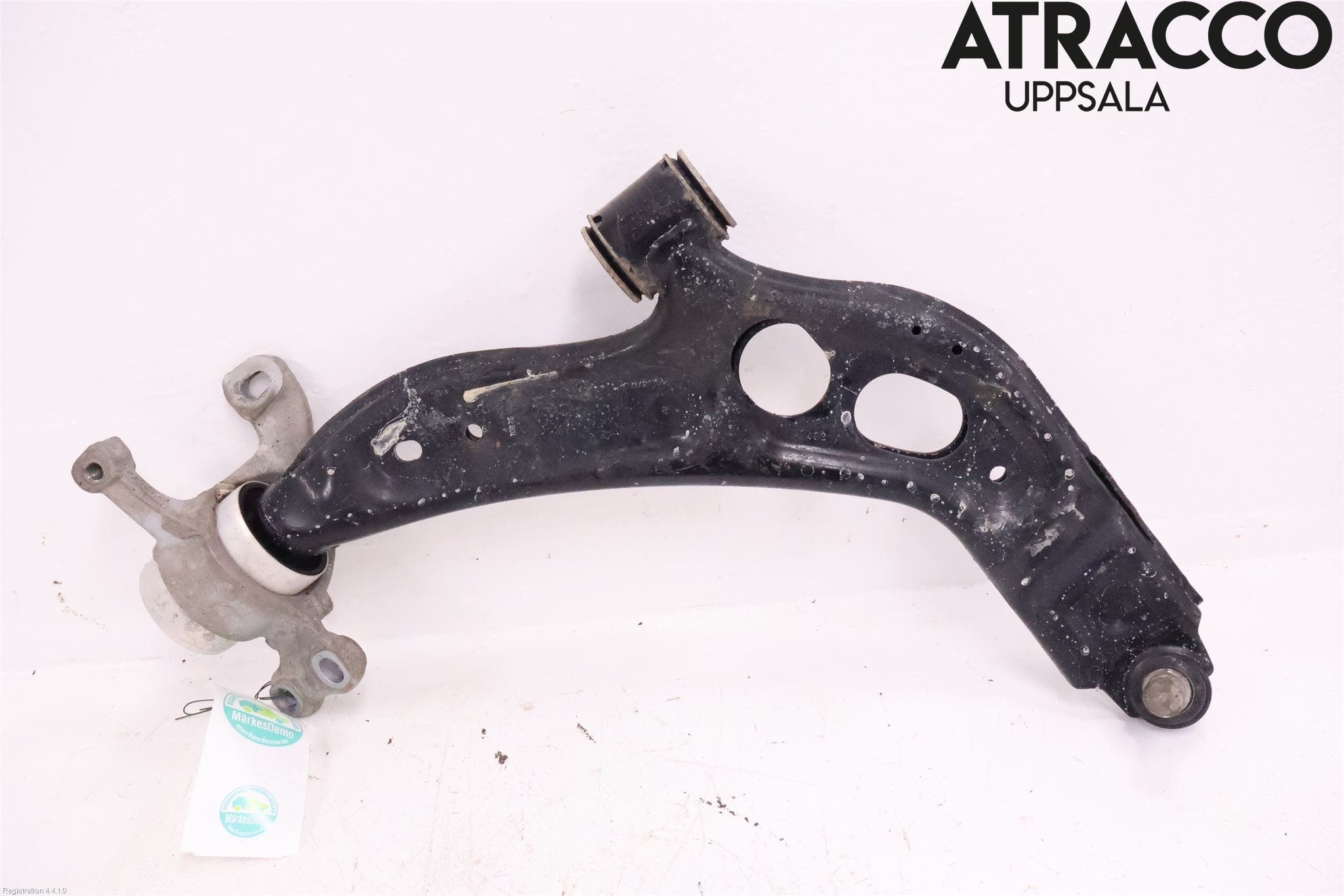 BMW 1 F40 19- Bärarm Fram Undre Hö