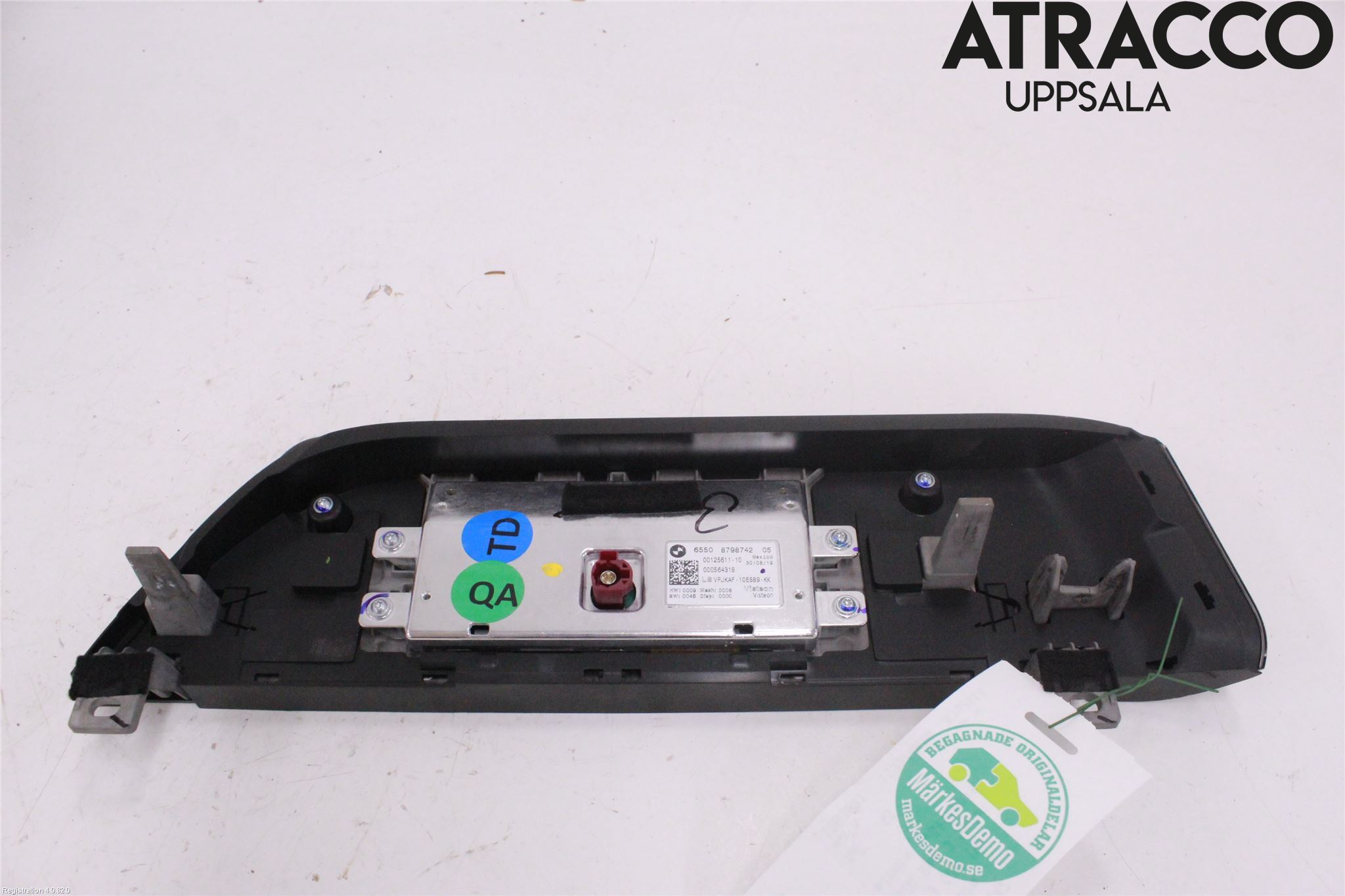 BMW 3 G20/G21/G80/G81 19- Bildskärm