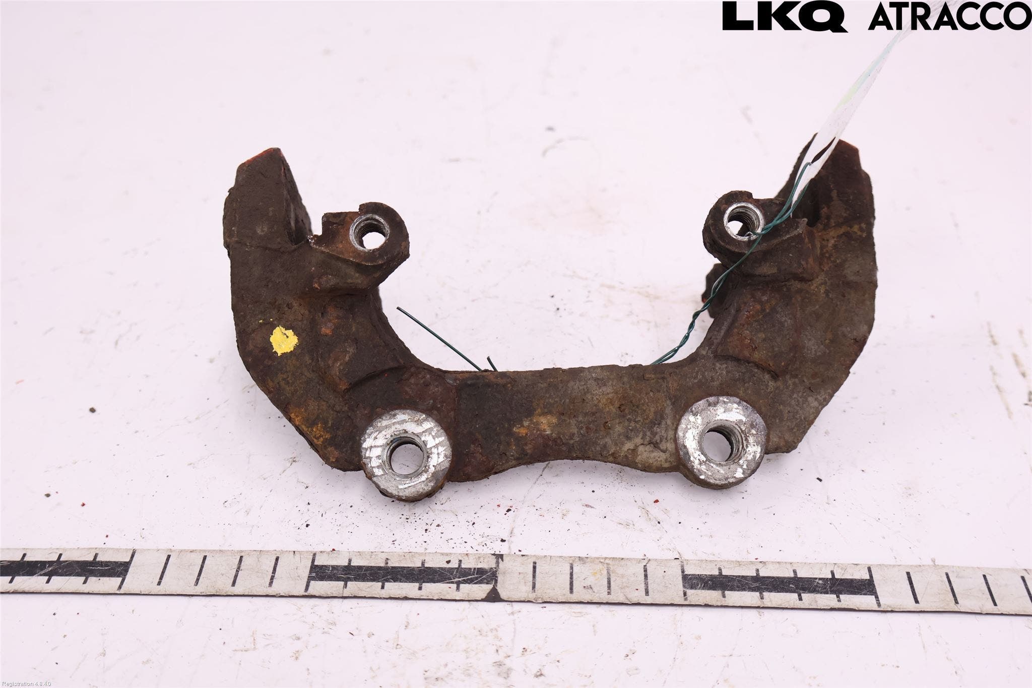 Ford FOCUS 08-11 Bromsokshållare