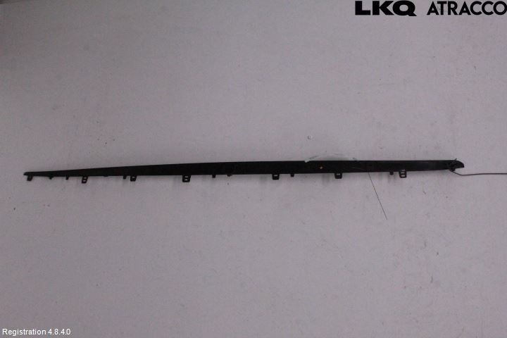 Toyota COROLLA 19- Sidokjol Vä