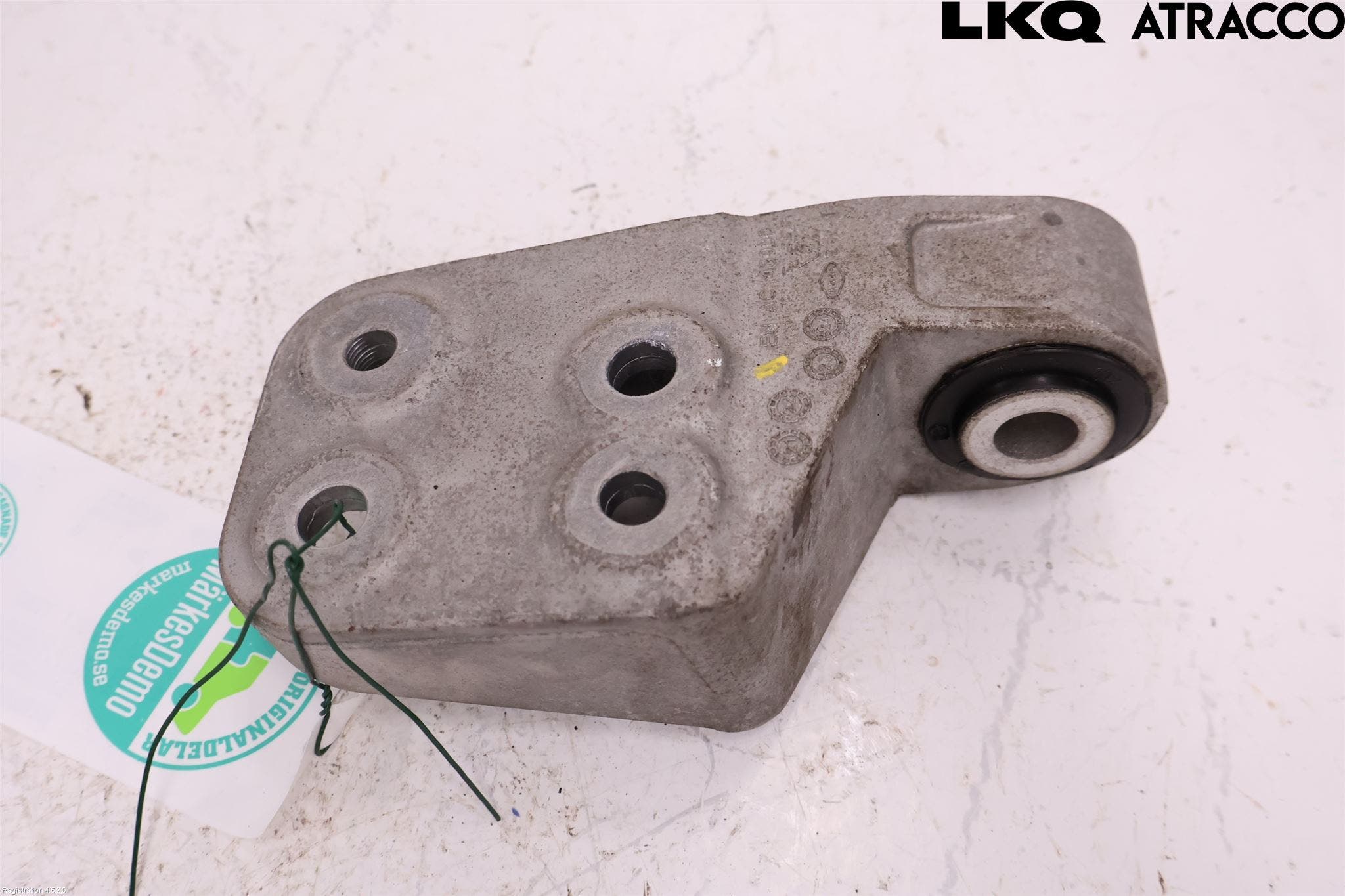 Toyota C-HR 16-23 Motorfäste