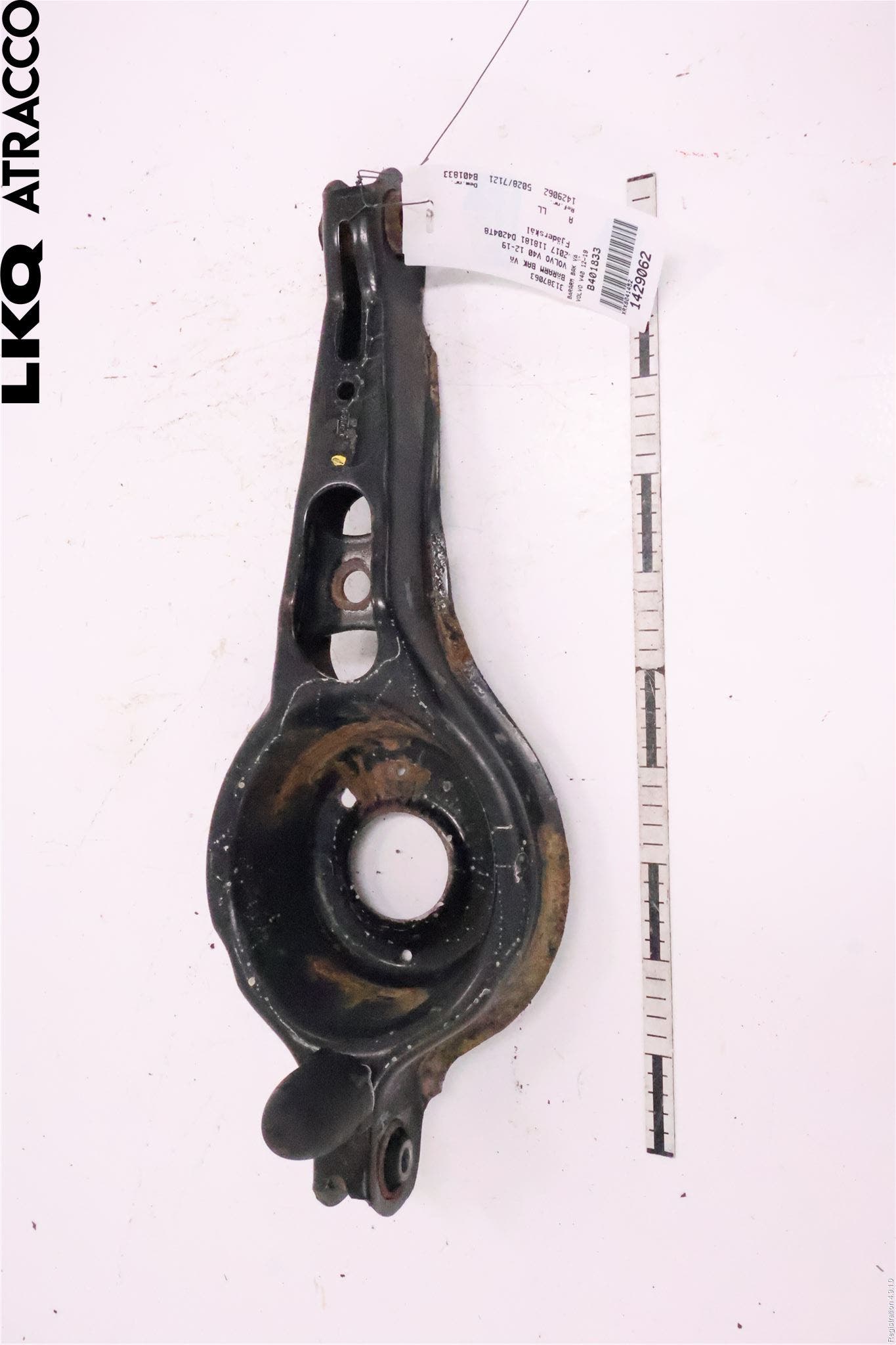 Volvo V40 12-19 Bärarm Bak Vänster