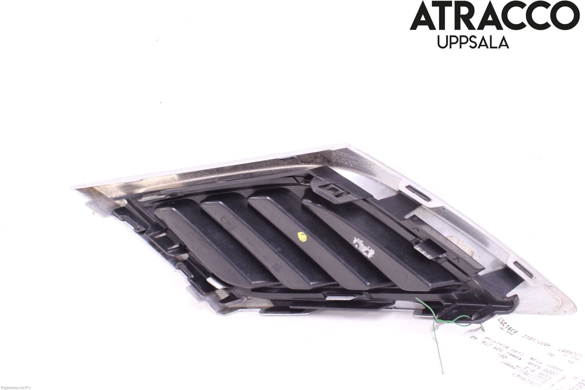 Saab 9-3 VER2/VER3 08-15 Grilldel Höger