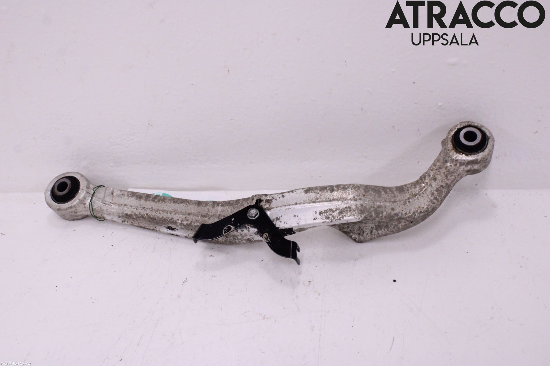 Nissan X-TRAIL 14-21 Bärarm Bak Övre Vänster