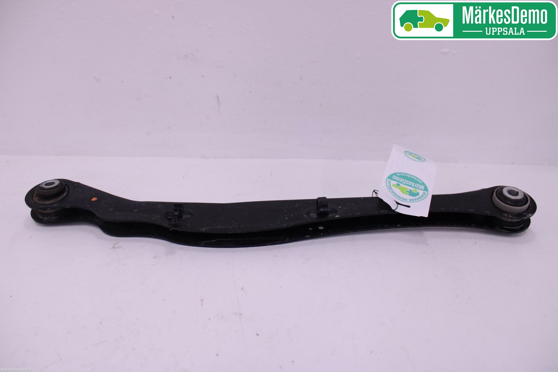 BMW 2 F46 GRAN TOURER 15-22 Bärarm Bak Övre Vänster