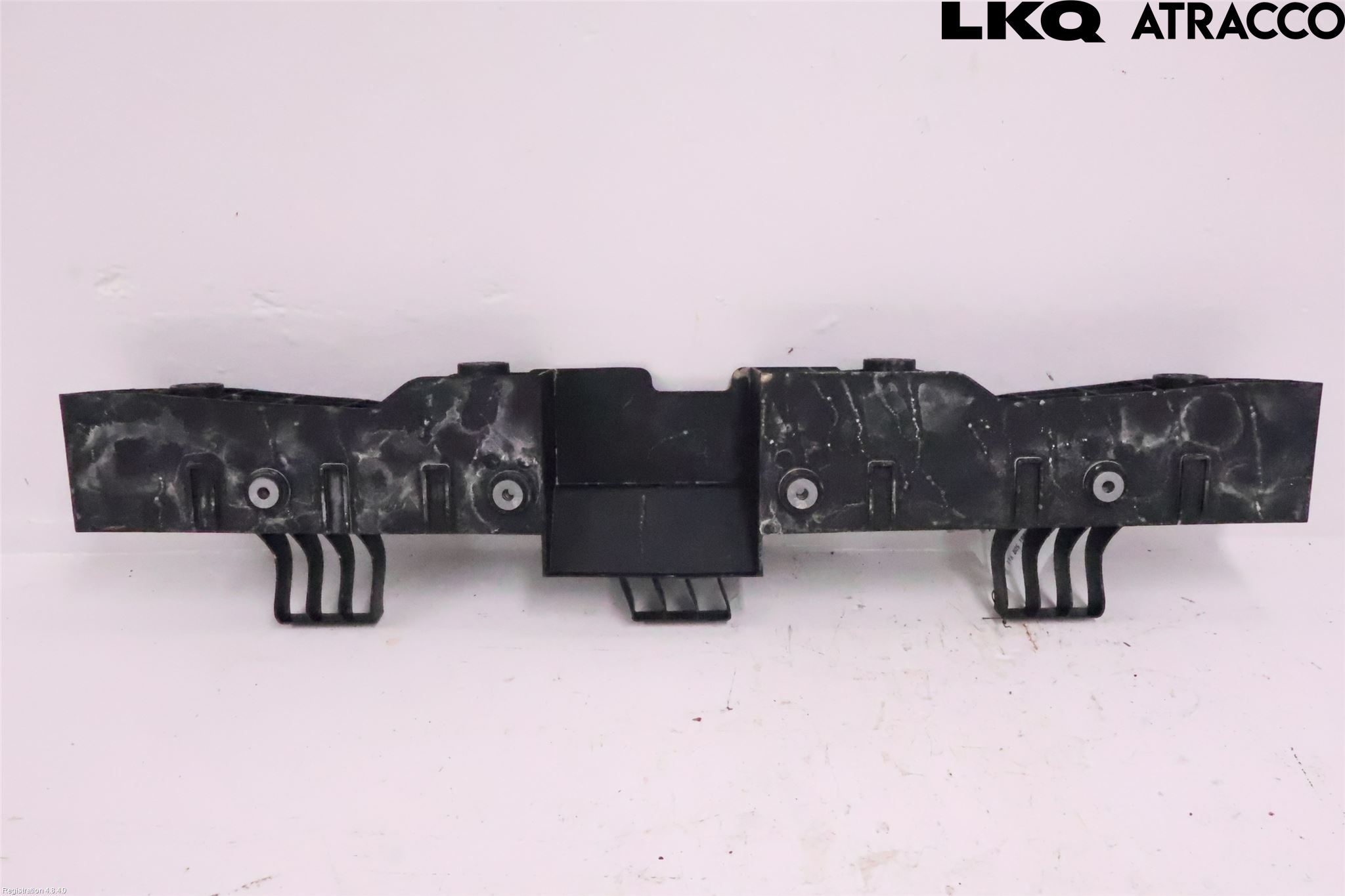 MG 4 23- Stötfångardel Fram Mitt