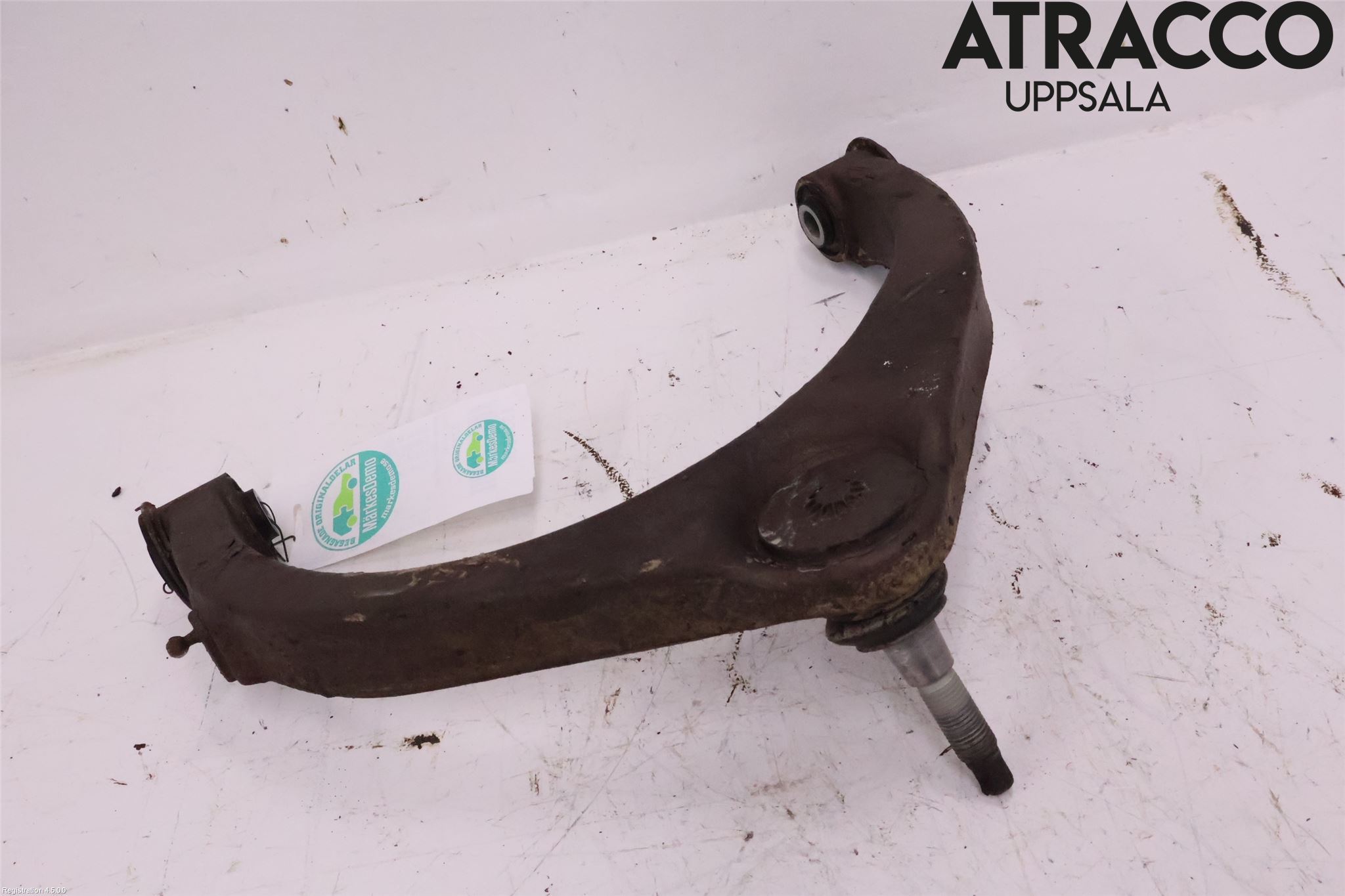 Dodge PICK UP RAM 81- Bärarm Fram Övre Vä