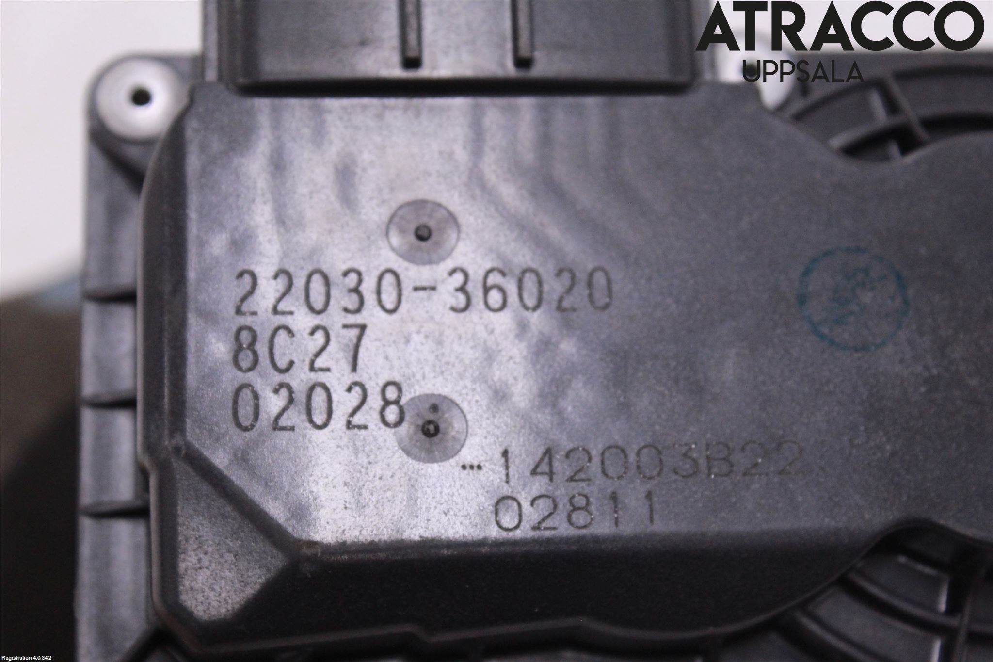 Toyota RAV4 13-18 Injspjällhus