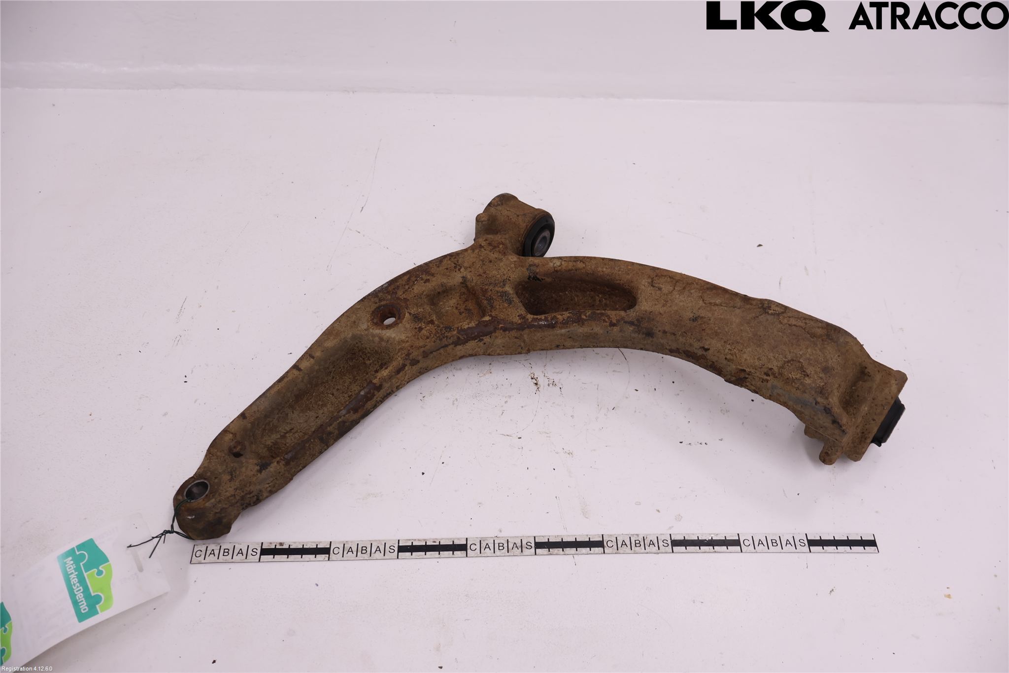 Volkswagen VW TRANSP/CARAVELLE (T6) 16-22 Bärarm Fram Undre Hö