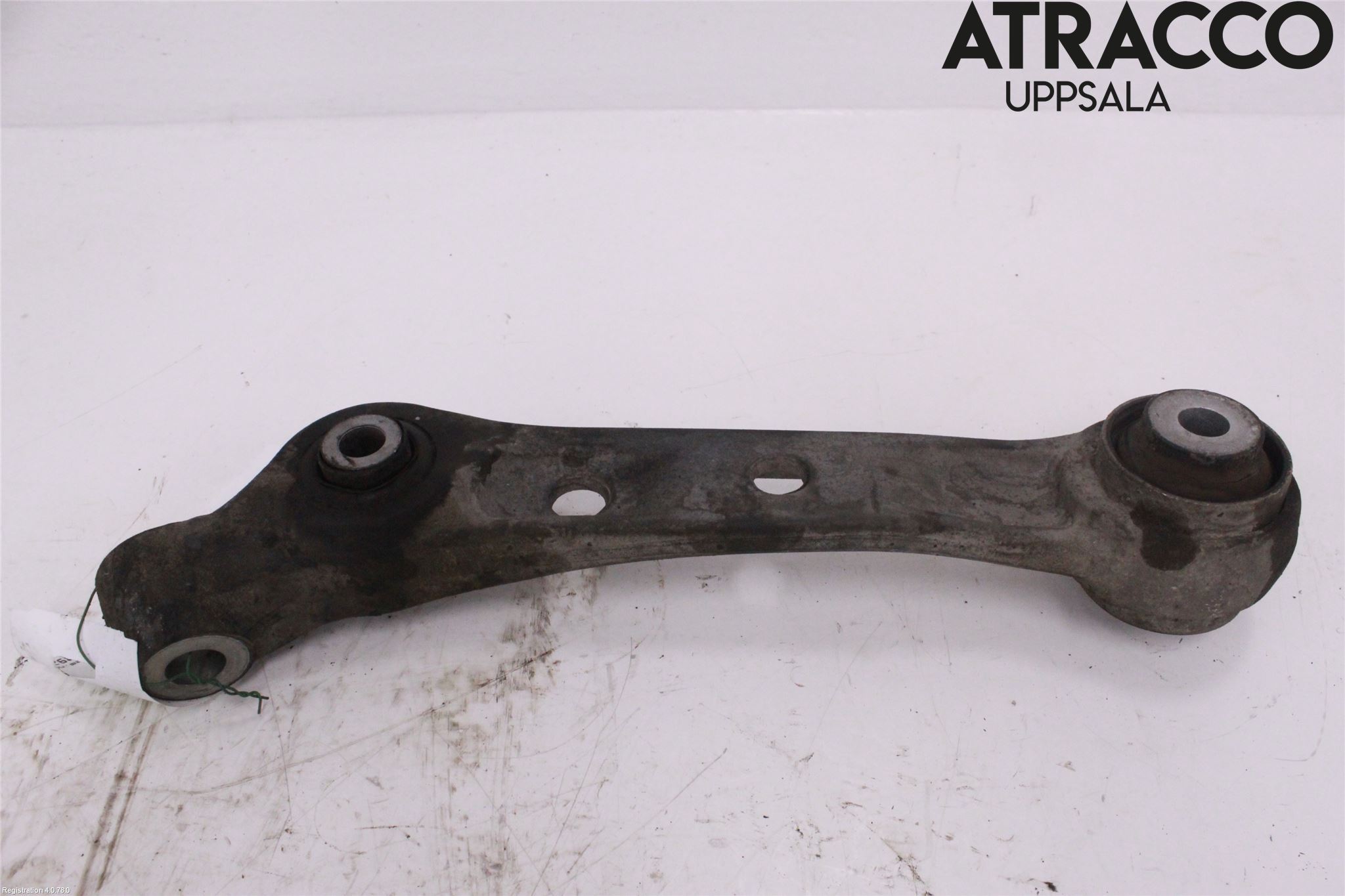 BMW 5 F10/F11/F18 09-17 Bärarm Fram Undre Vä