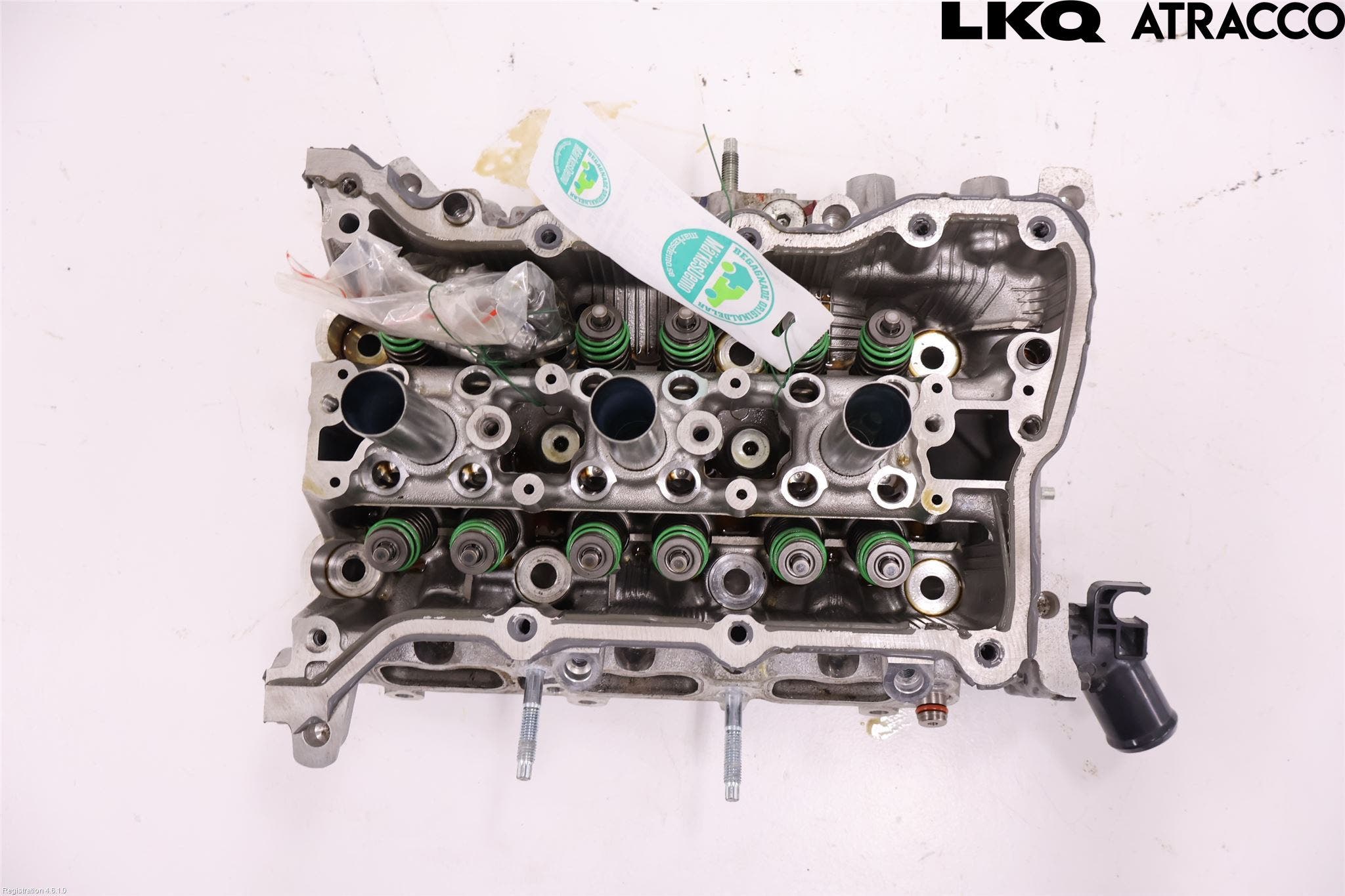 Toyota YARIS CROSS XP21 21- Topplock Bensin