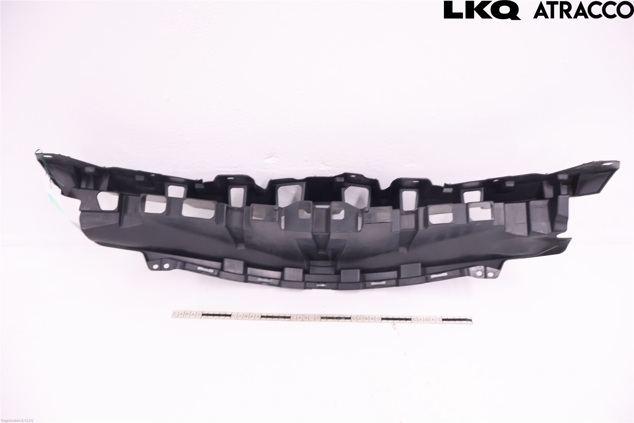 Toyota YARIS XP130 15-20 Grill Komp