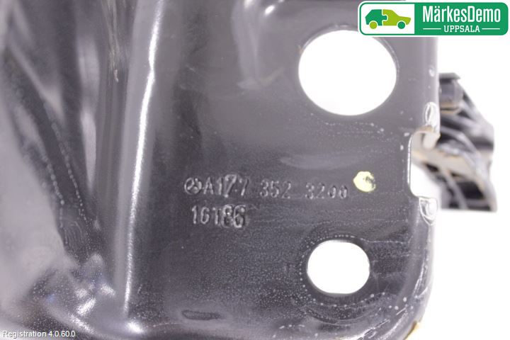 Mercedes-Benz MB A-KLASS (W177) 18- Bärarm Bak Höger