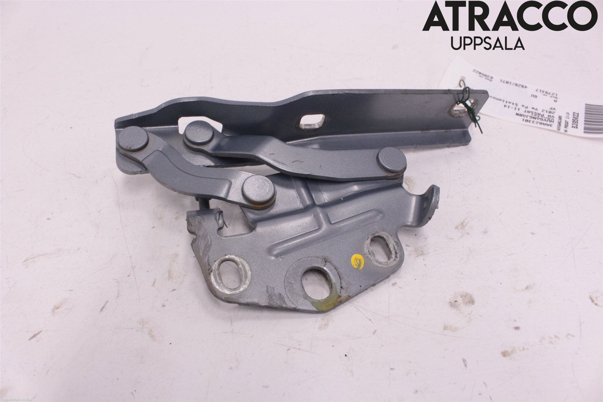 Volkswagen VW PASSAT 11-14 Huvgångjärn