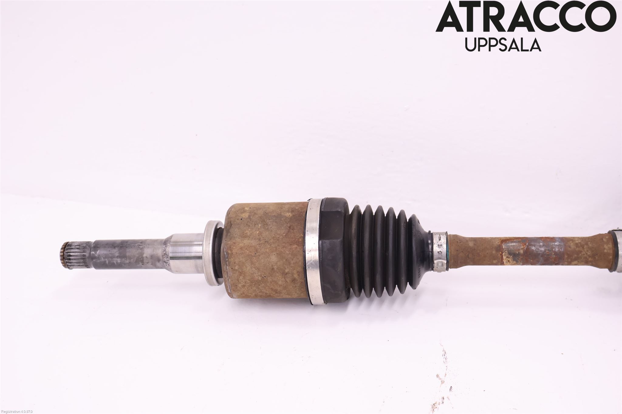 Ford FOCUS 15-18 Drivaxel Fram Vänster