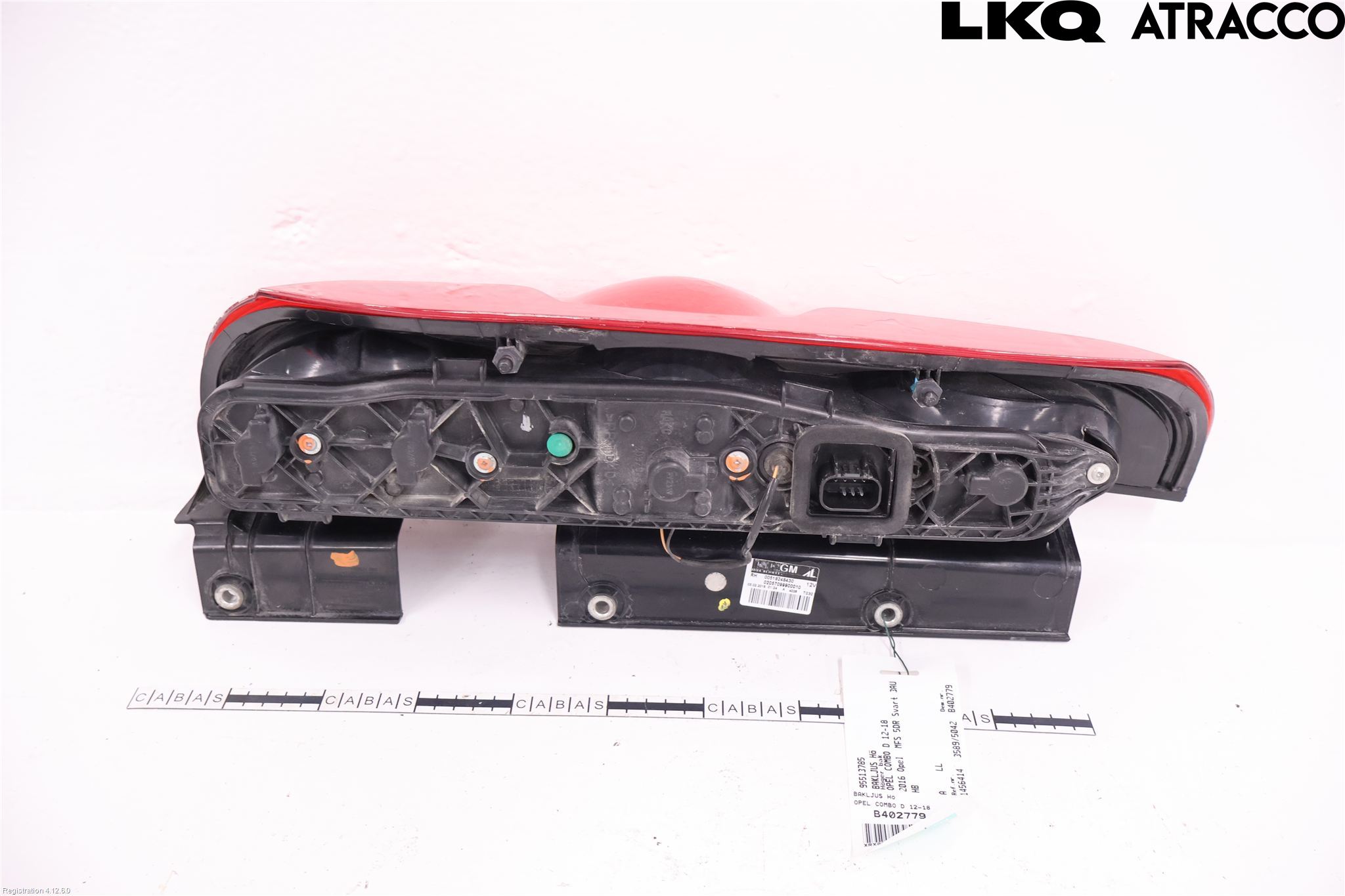 Opel COMBO D 12-18 Bakljus Höger