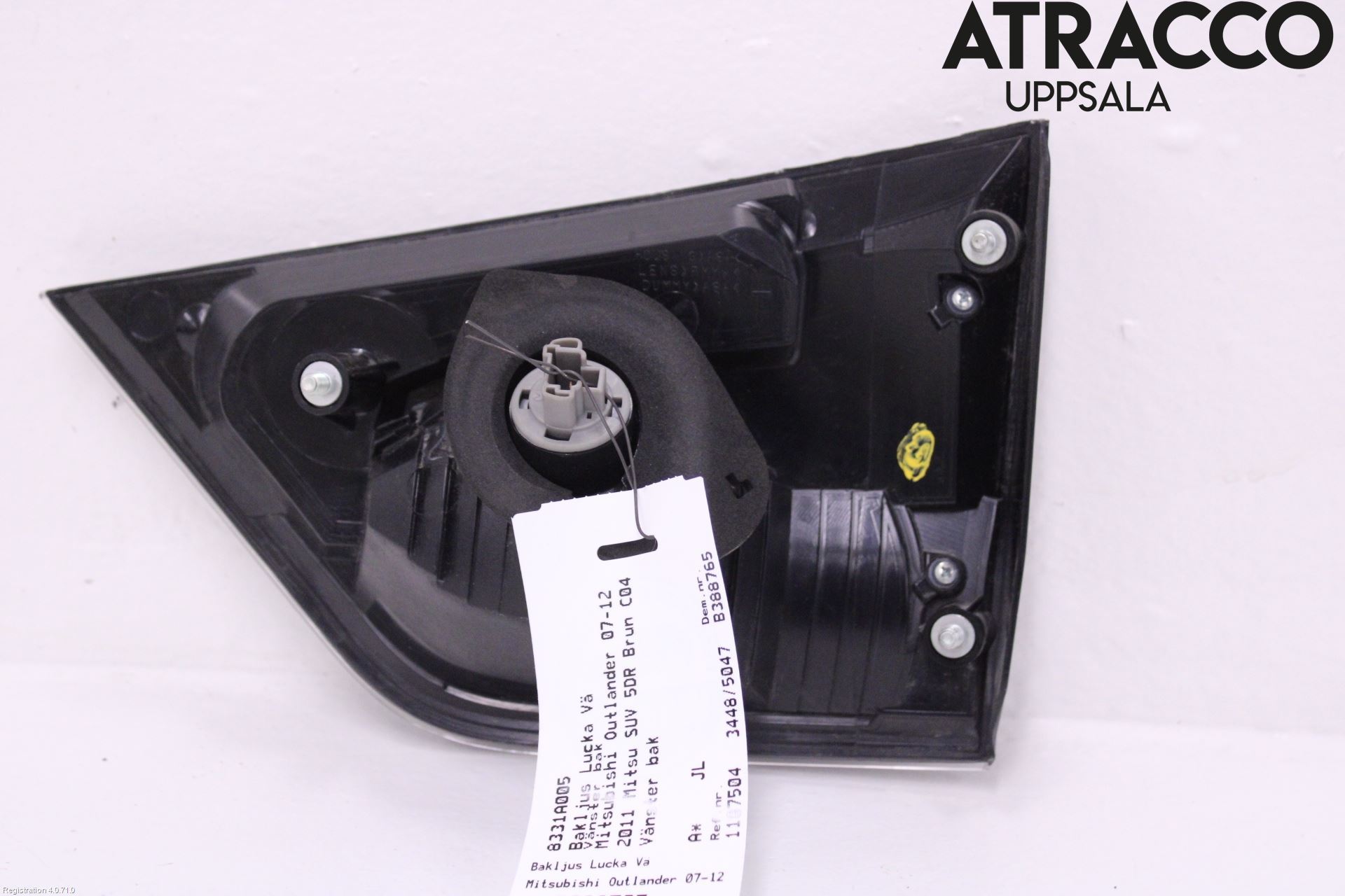 Mitsubishi OUTLANDER 07-12 Bakljus Lucka Vä