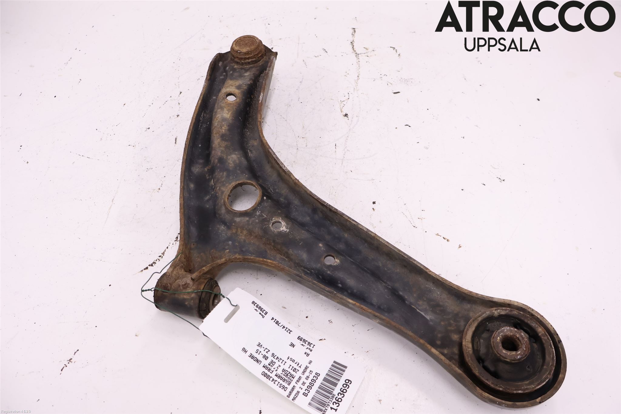 Mazda 2 (DE) 08-15 Bärarm Fram Undre Hö