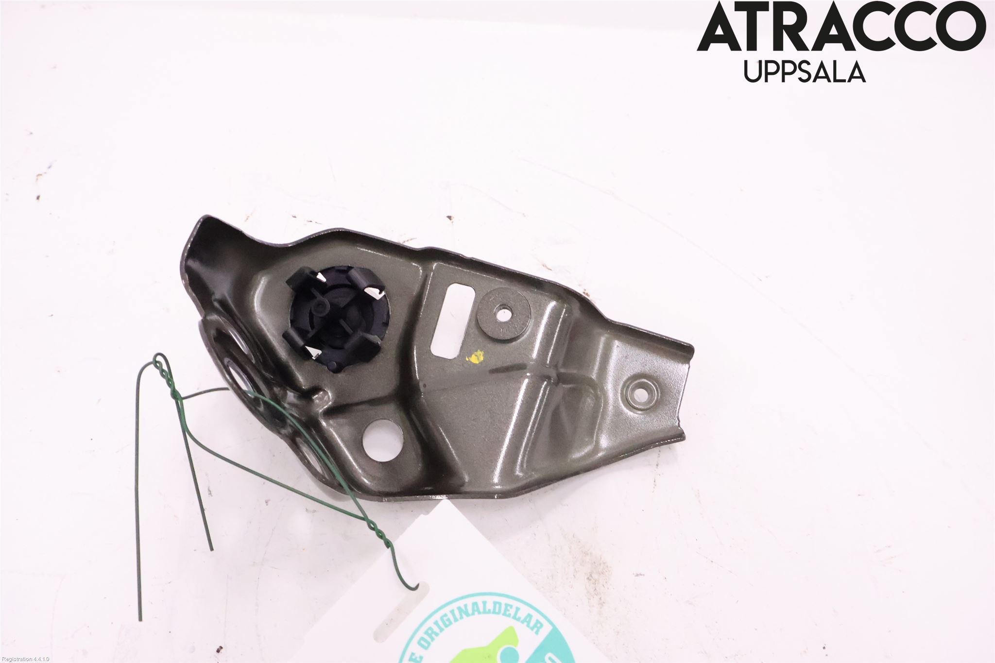 BMW X5 G05 18- Skärmfäste Fram Vä