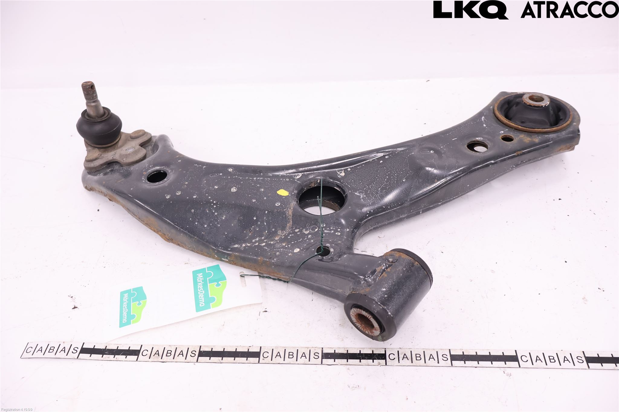 Toyota COROLLA 19- Bärarm Fram Undre Hö