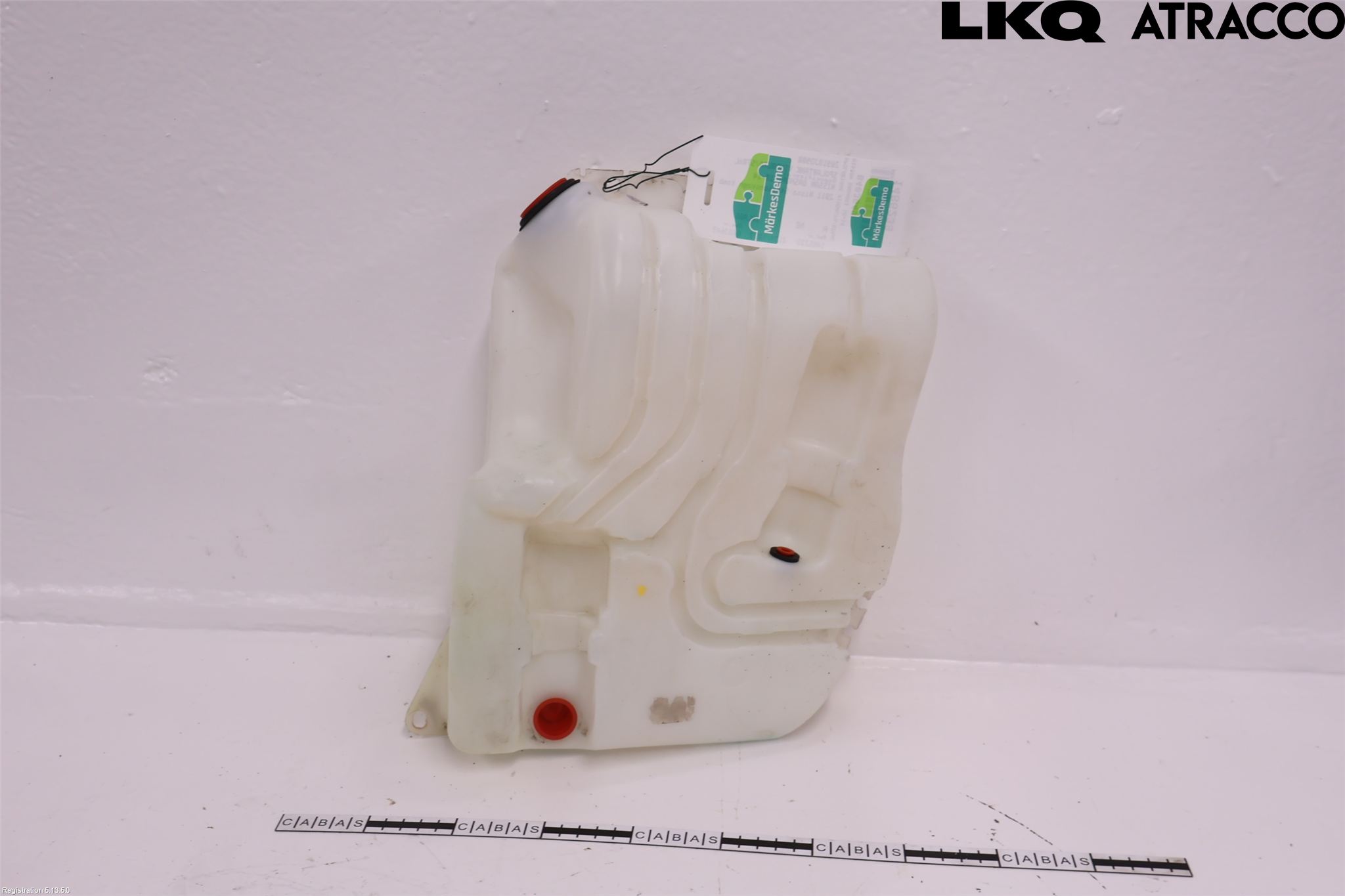 Nissan QASHQAI 10-14 Spolartank Vindruta-Strål
