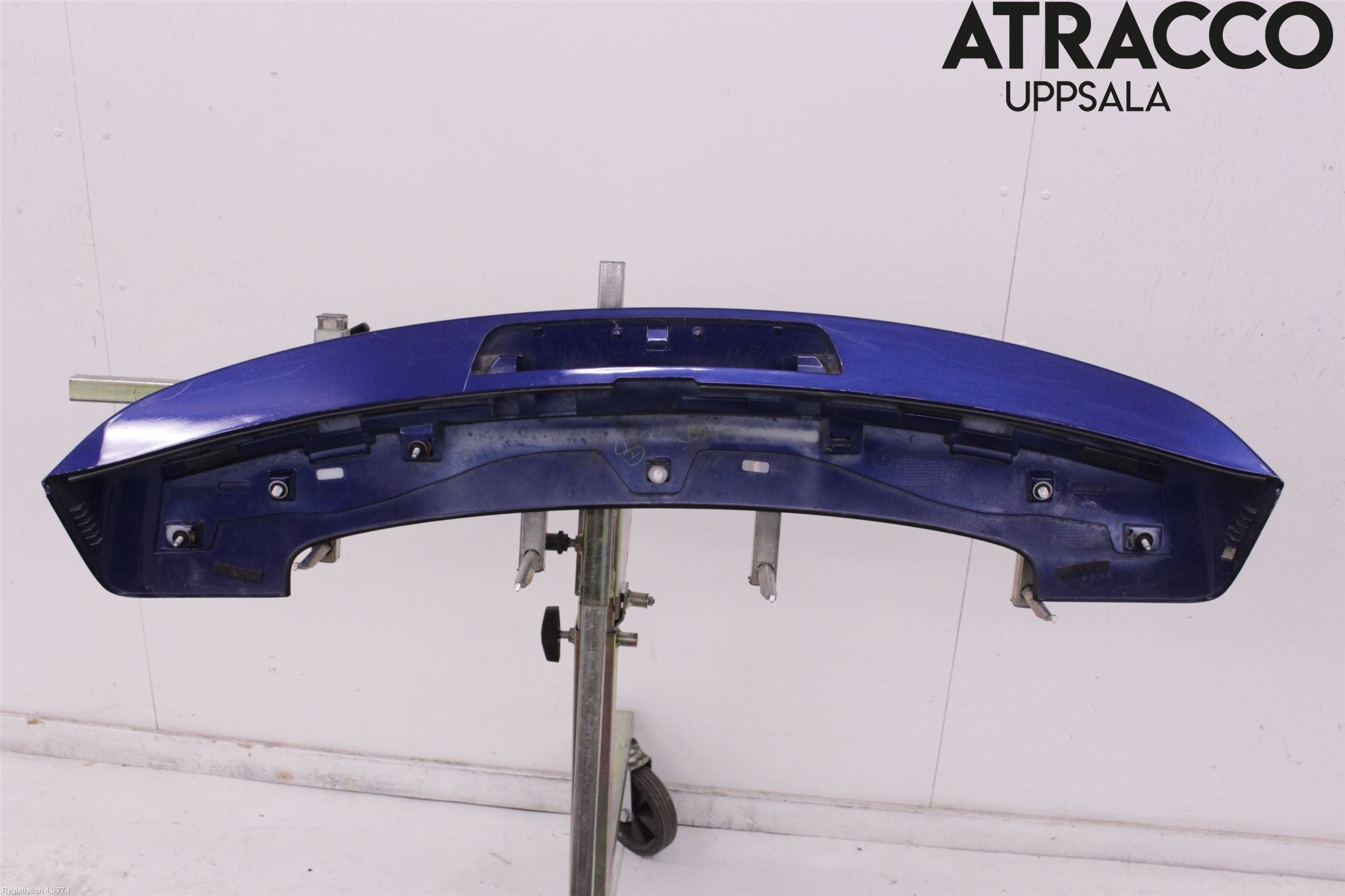 Toyota AVENSIS 16-18 Spoiler Baklucka