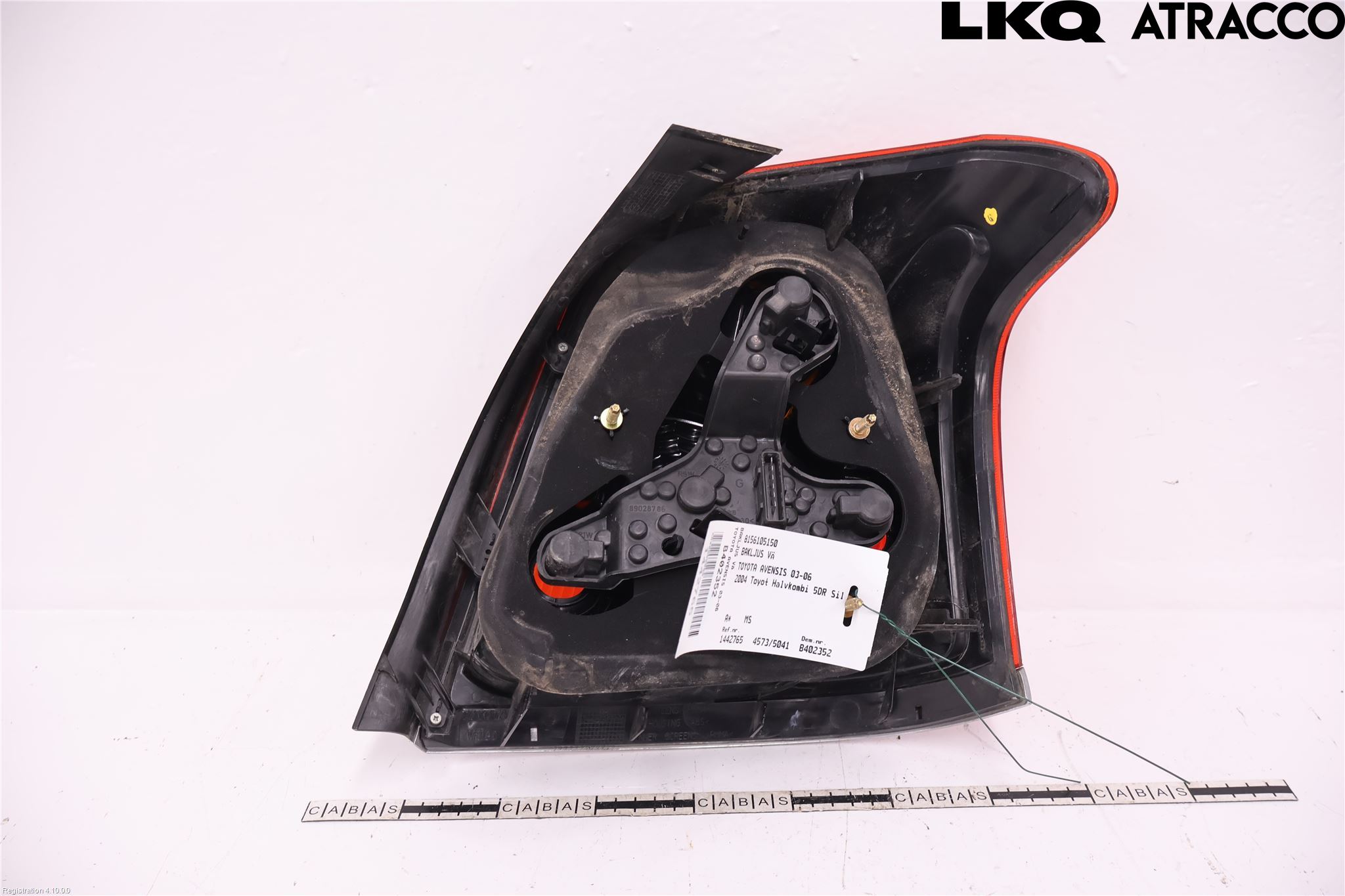 Toyota AVENSIS 03-06 Bakljus Vänster