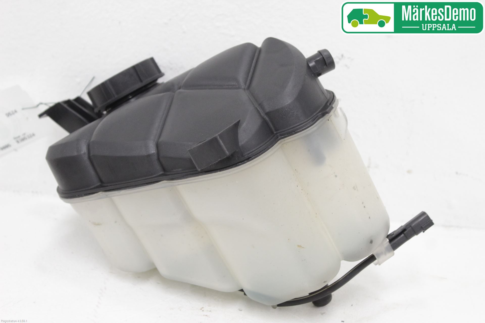 Volvo V70 08-13 Expansionstank
