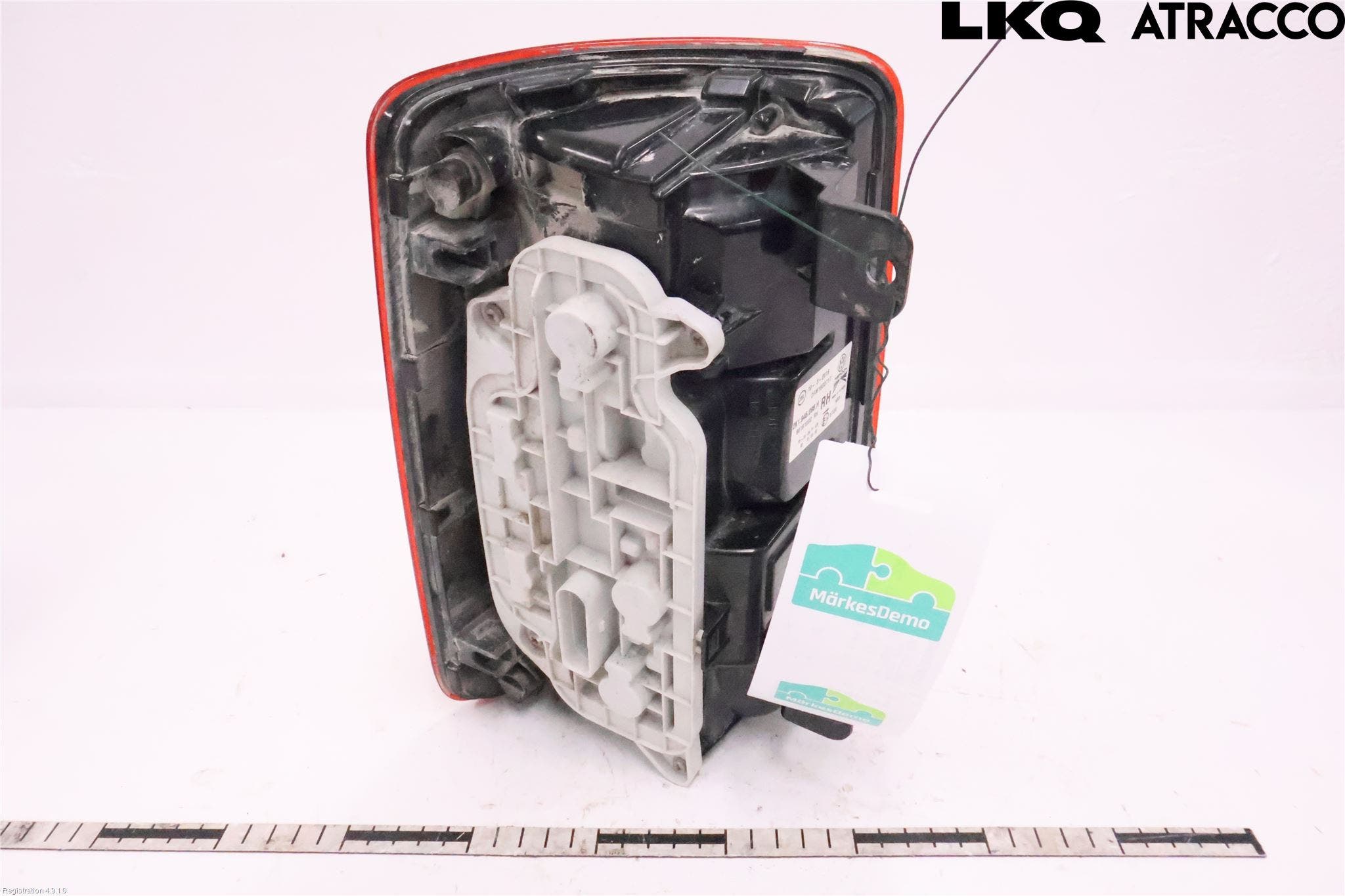 Volkswagen VW CADDY 16-20 Bakljus Höger